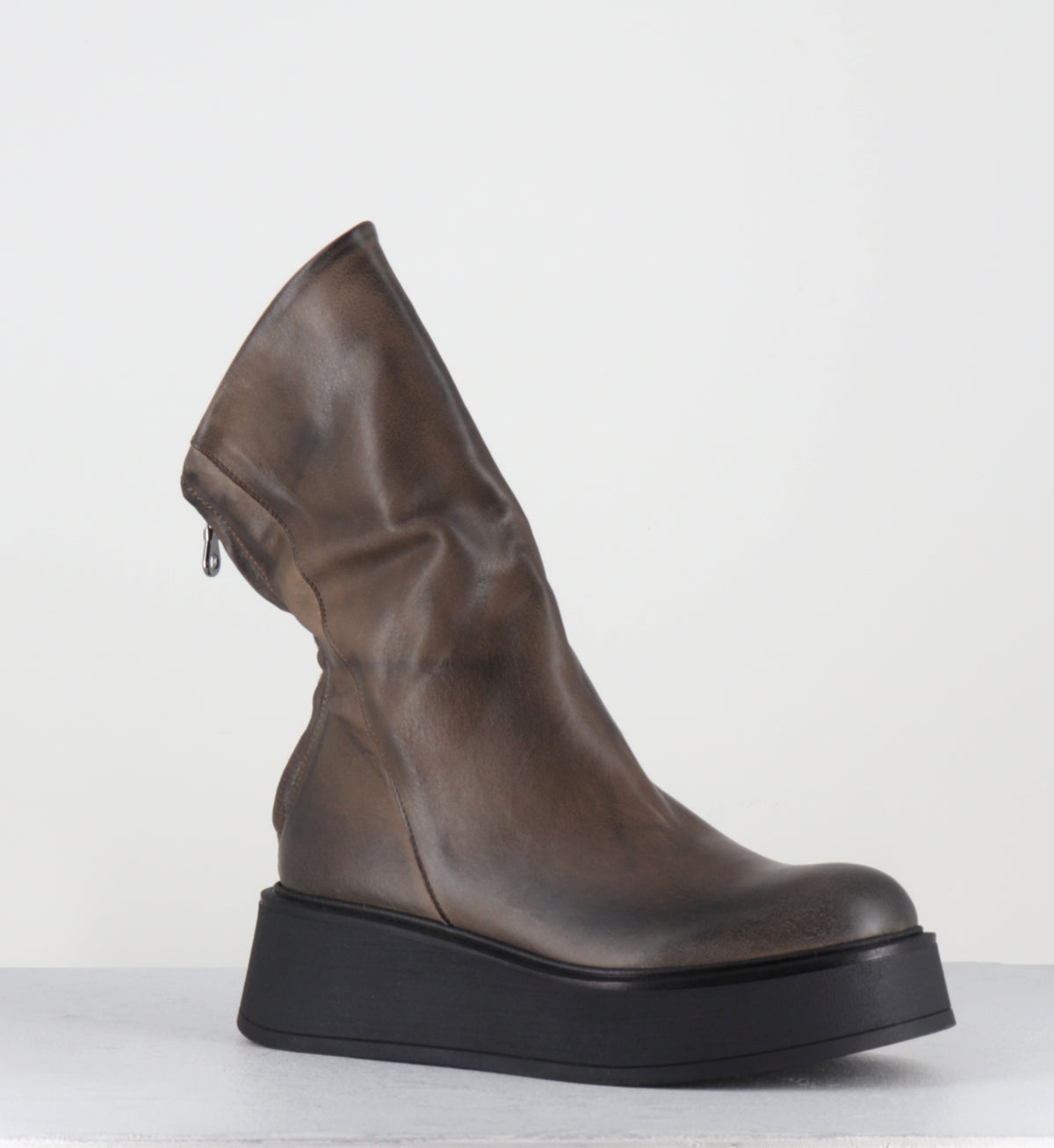 Boots compensées en cuir marron - RIKO LAVATO ASFALTO