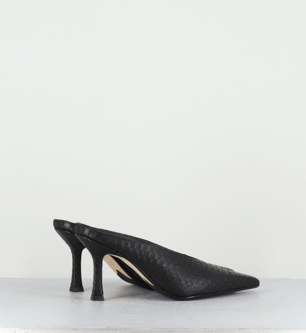 Mules pointu talon haut cuir noir serpent - RIME COBRA NERO