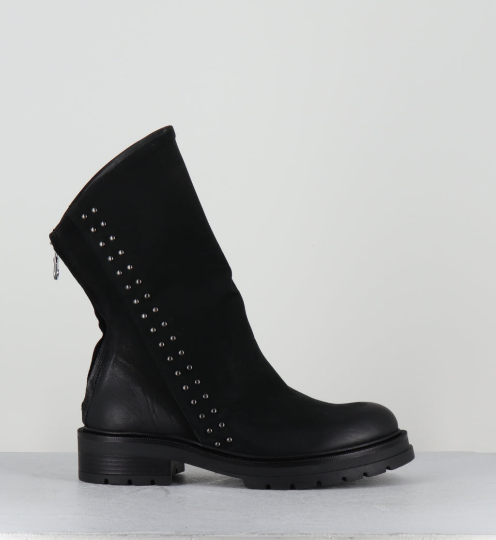 Boots bikers en cuir noir clous - ROMU NABUK NERO