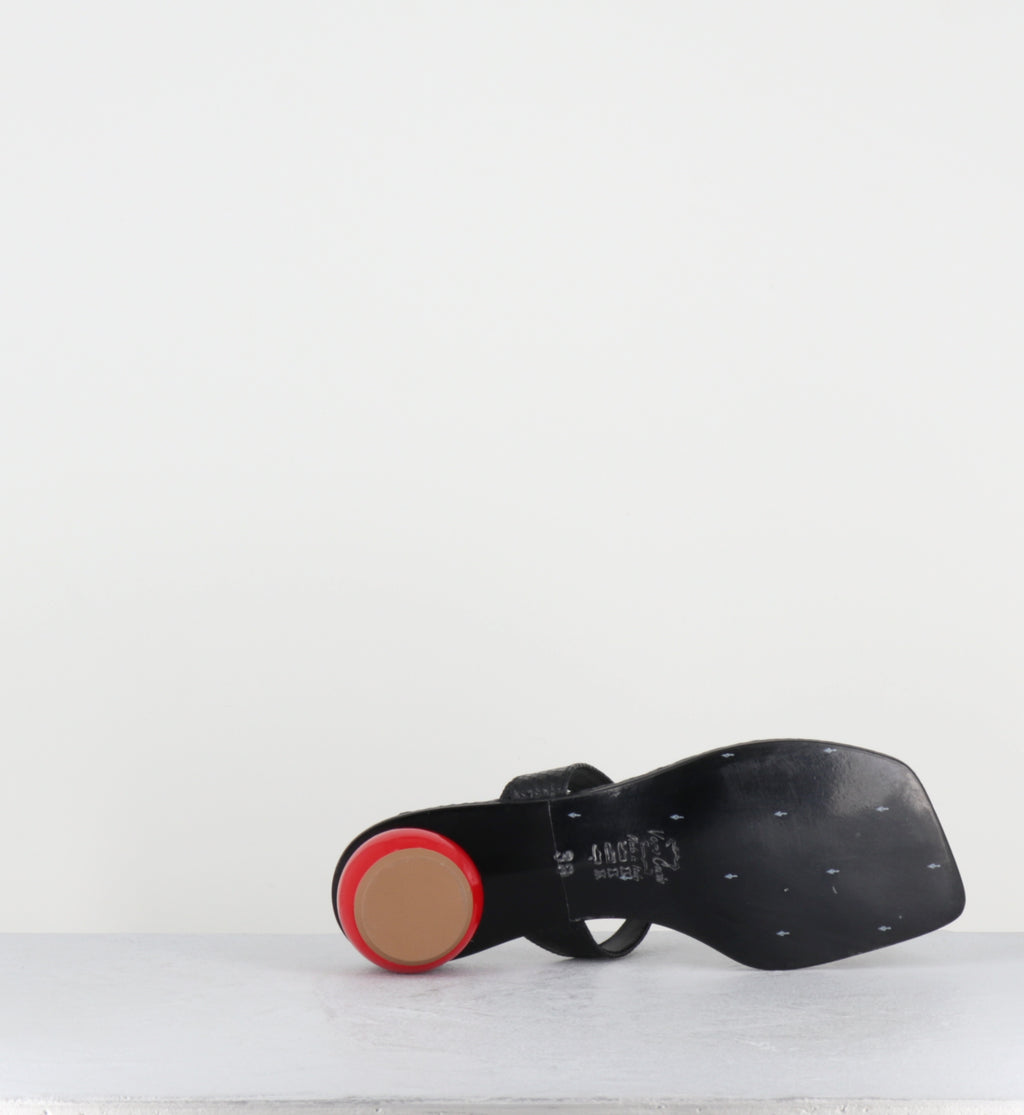 Sandales en cuir noir talon boule rouge - 1839 WIPS NERO