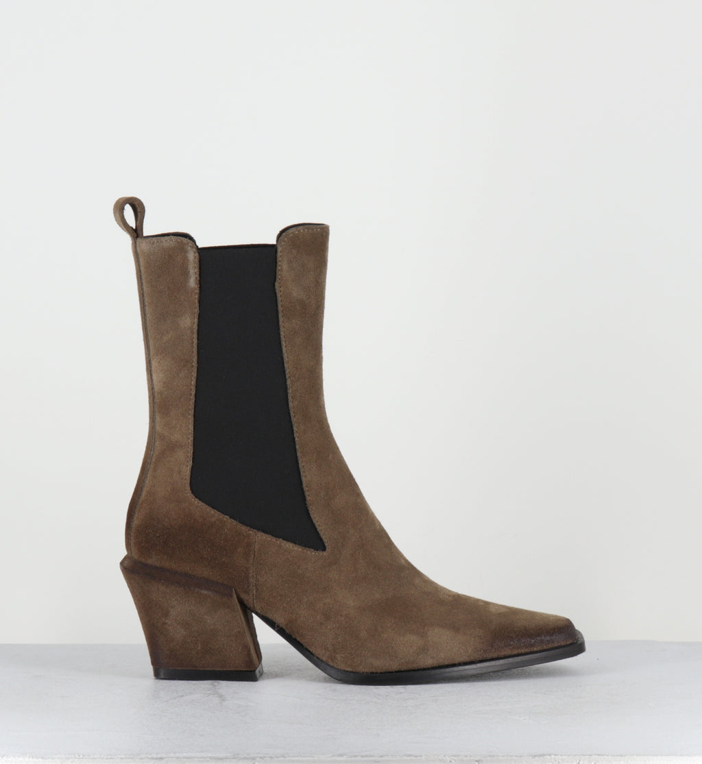 Boots santiags en daim taupe - TALIA CERVO TORTORA