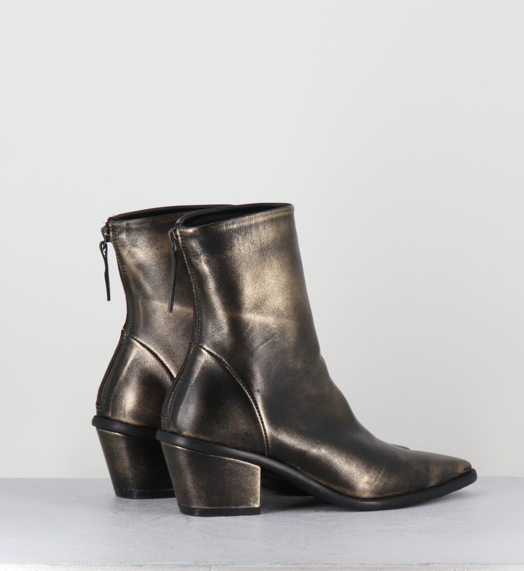 Boots en cuir doré bout pointu - TEXA MOUVE GOLD