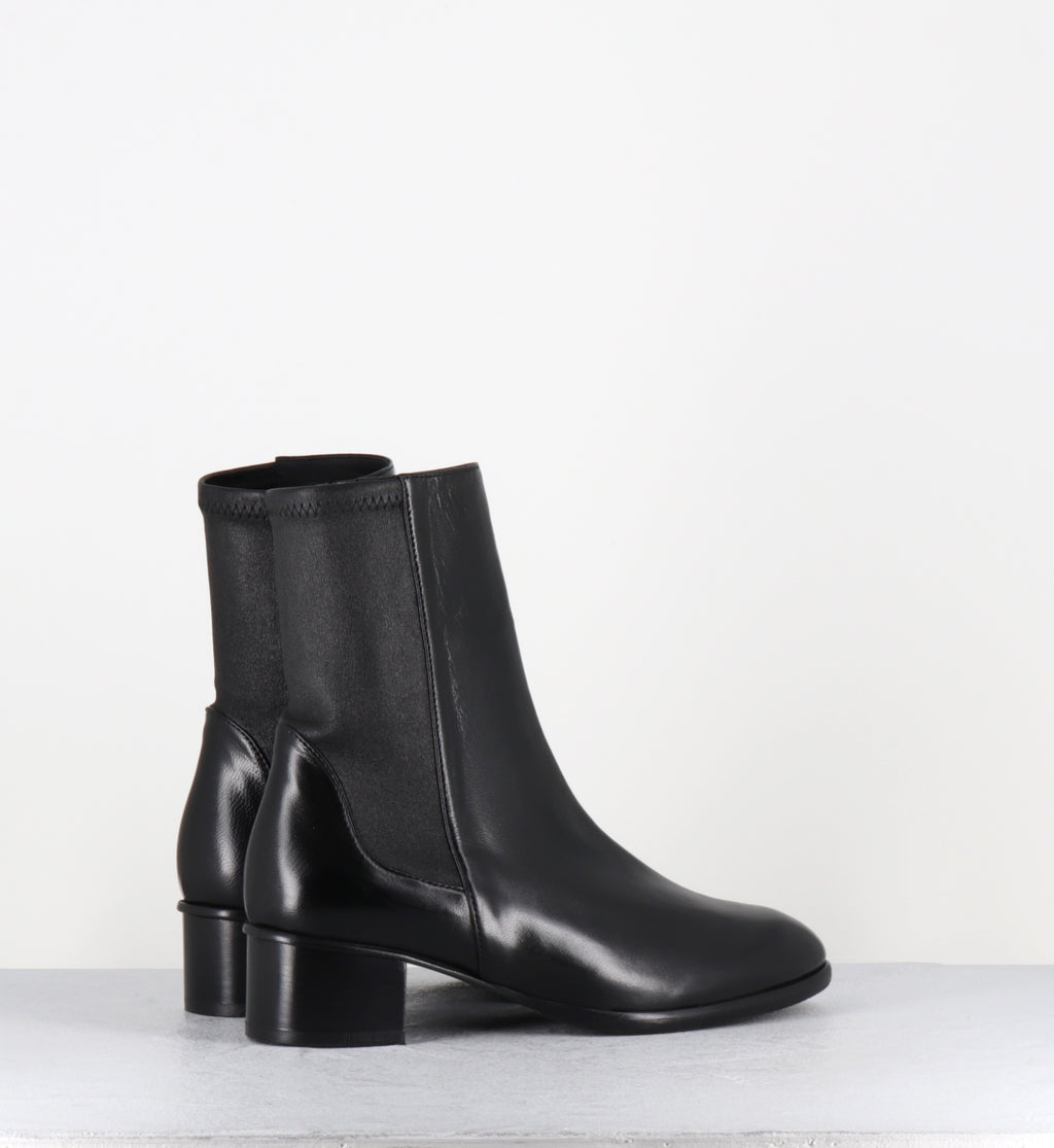 Boots en agneau plongé noir petit talon - GAVEAU LAMB NERA
