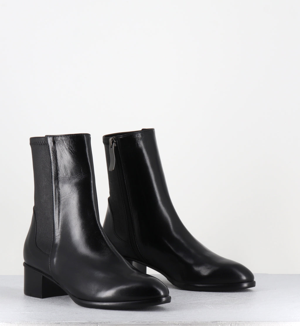 Boots en agneau plongé noir petit talon - GAVEAU LAMB NERA