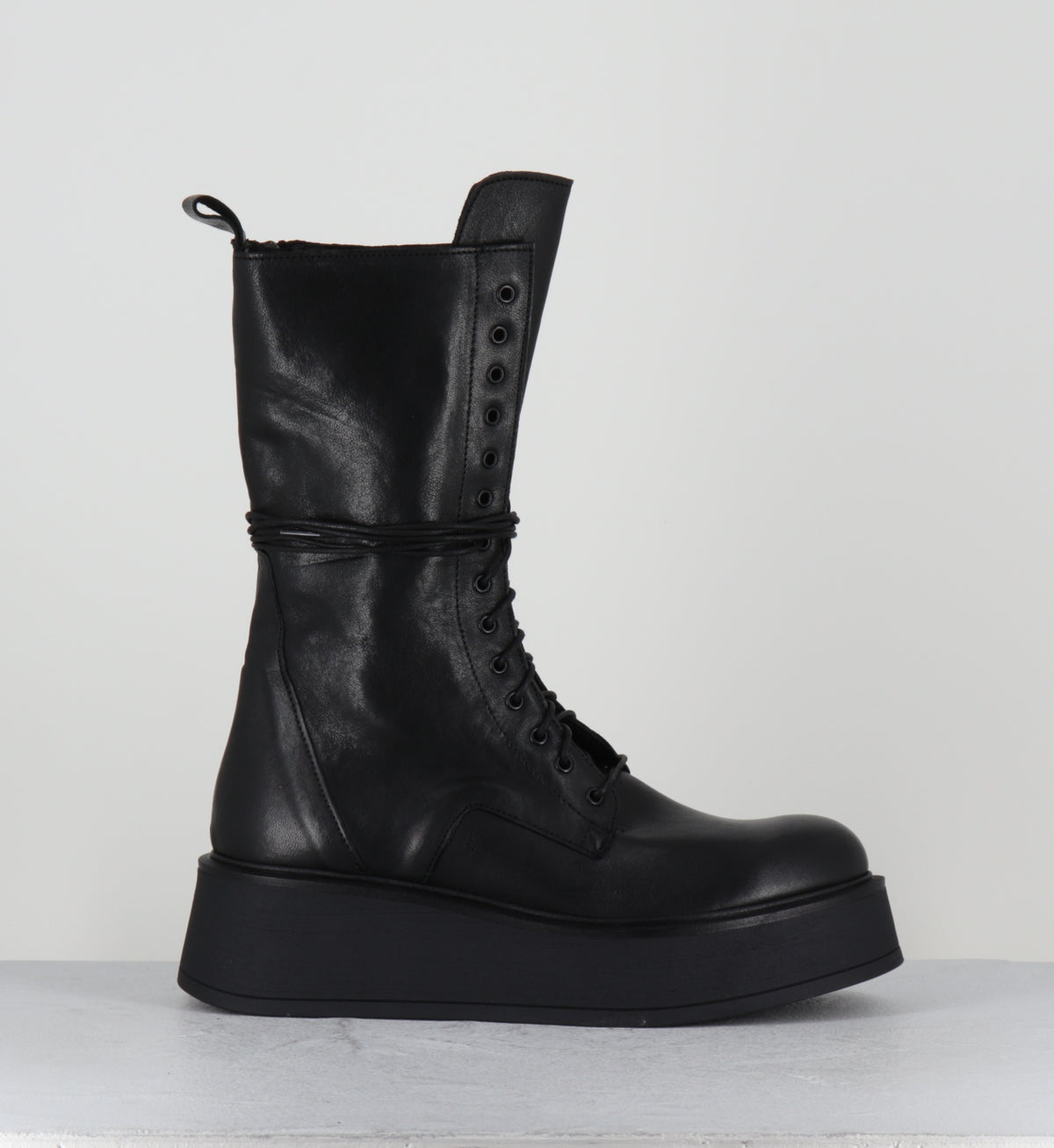 Bottines compensées à lacets en cuir noir - RITA LAVATO NERO