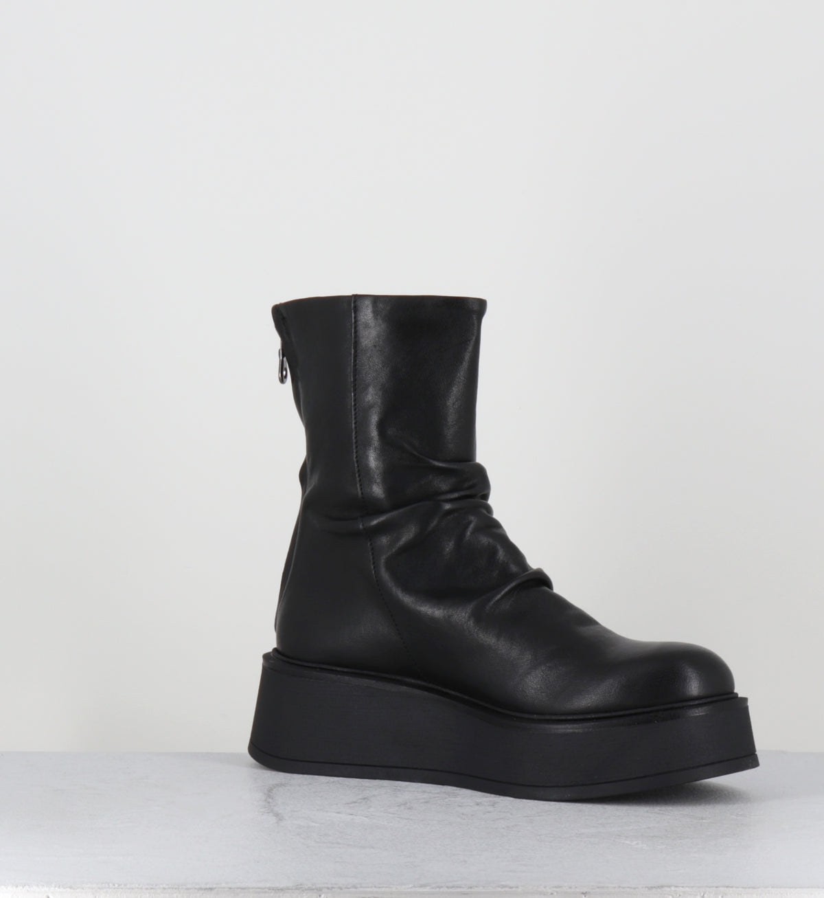 Bottines compensées en cuir noir - ROKAN LAVATO NERO