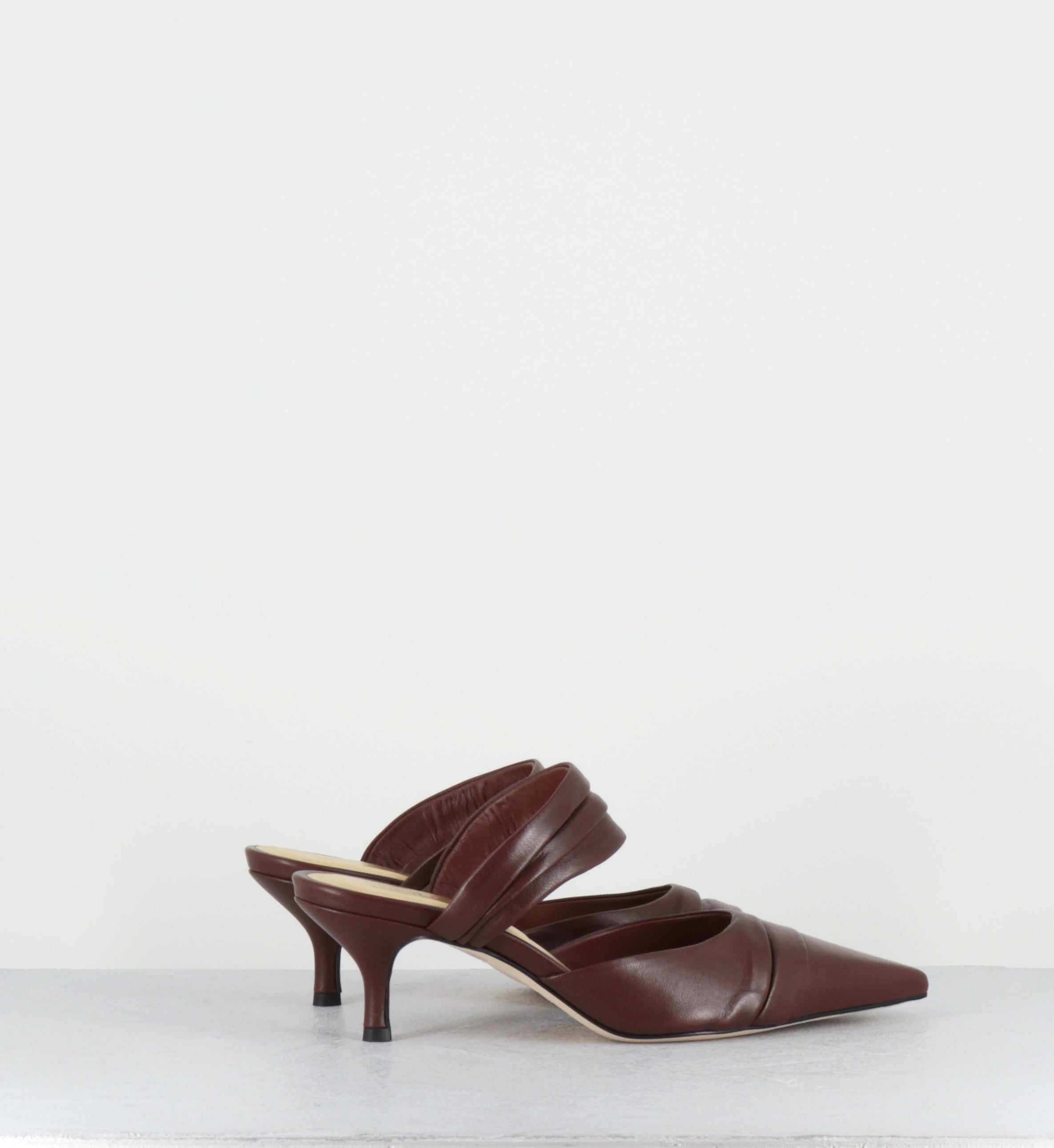 Mules pointues cuir marron - RINA NAPPA CHATAGNE