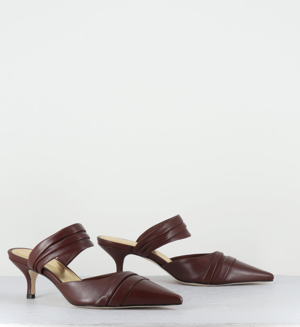 Mules pointues cuir marron - RINA NAPPA CHATAGNE
