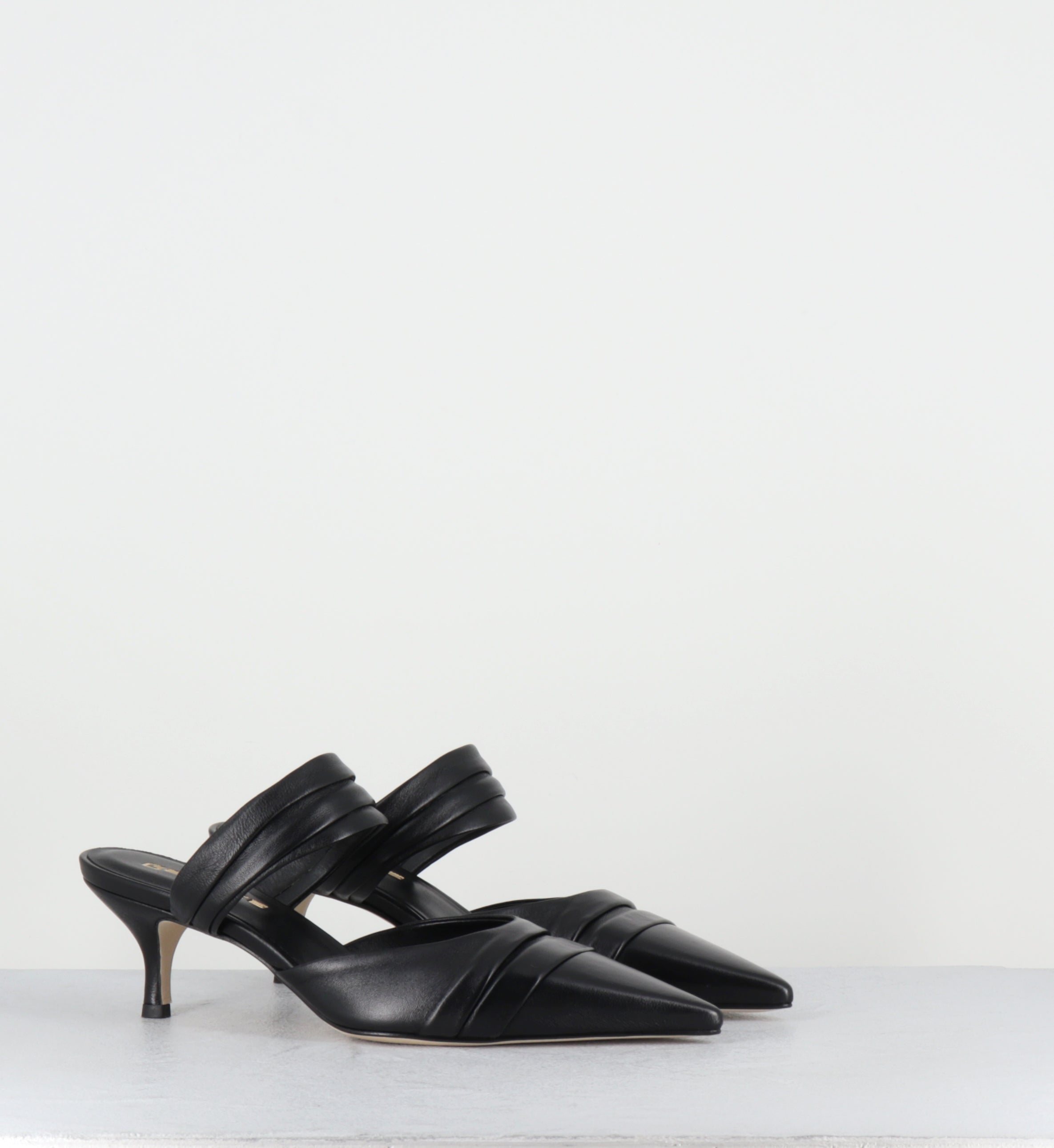 Mules pointues cuir noir - RINA NAPPA NERO