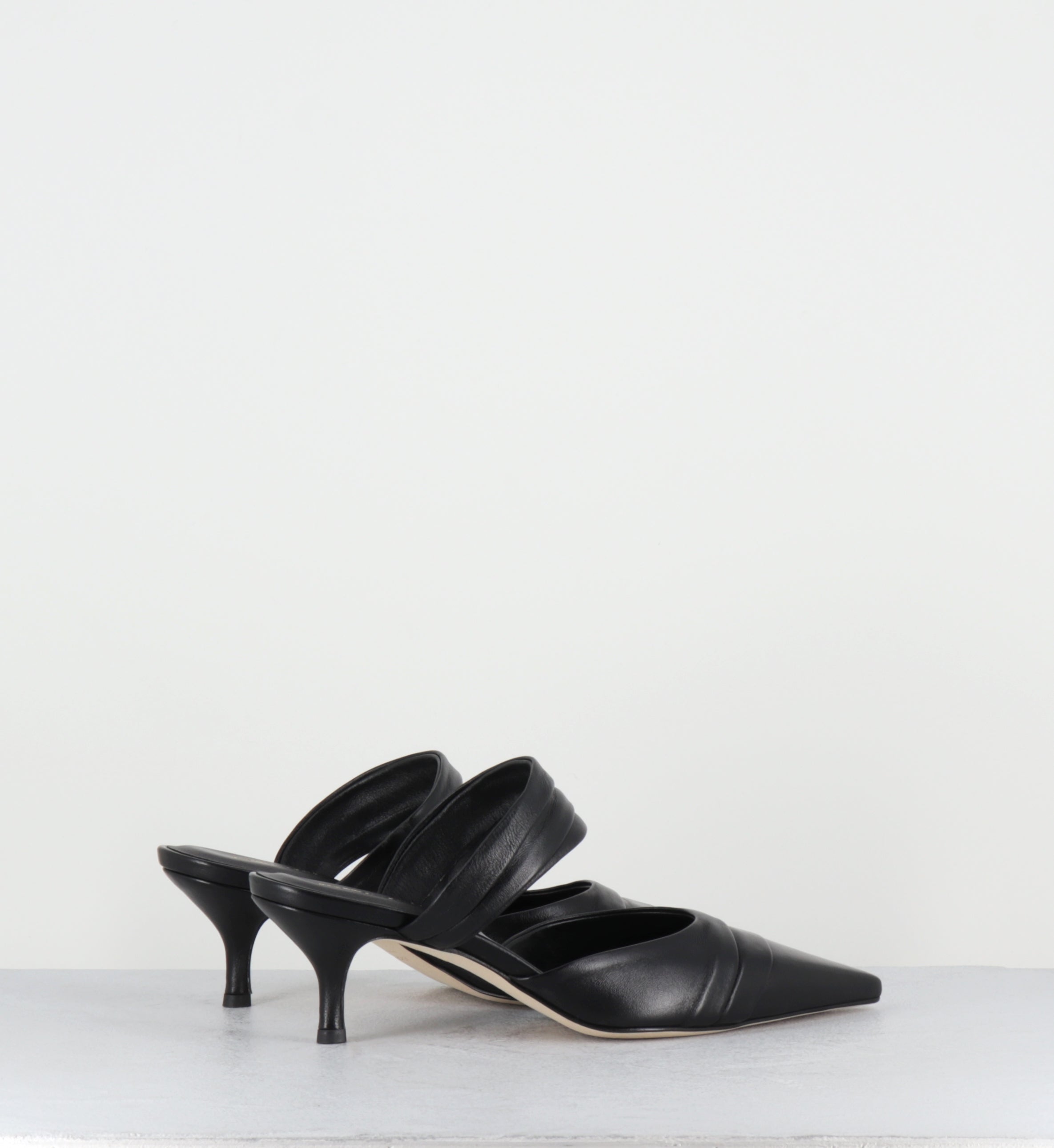 Mules pointues cuir noir - RINA NAPPA NERO