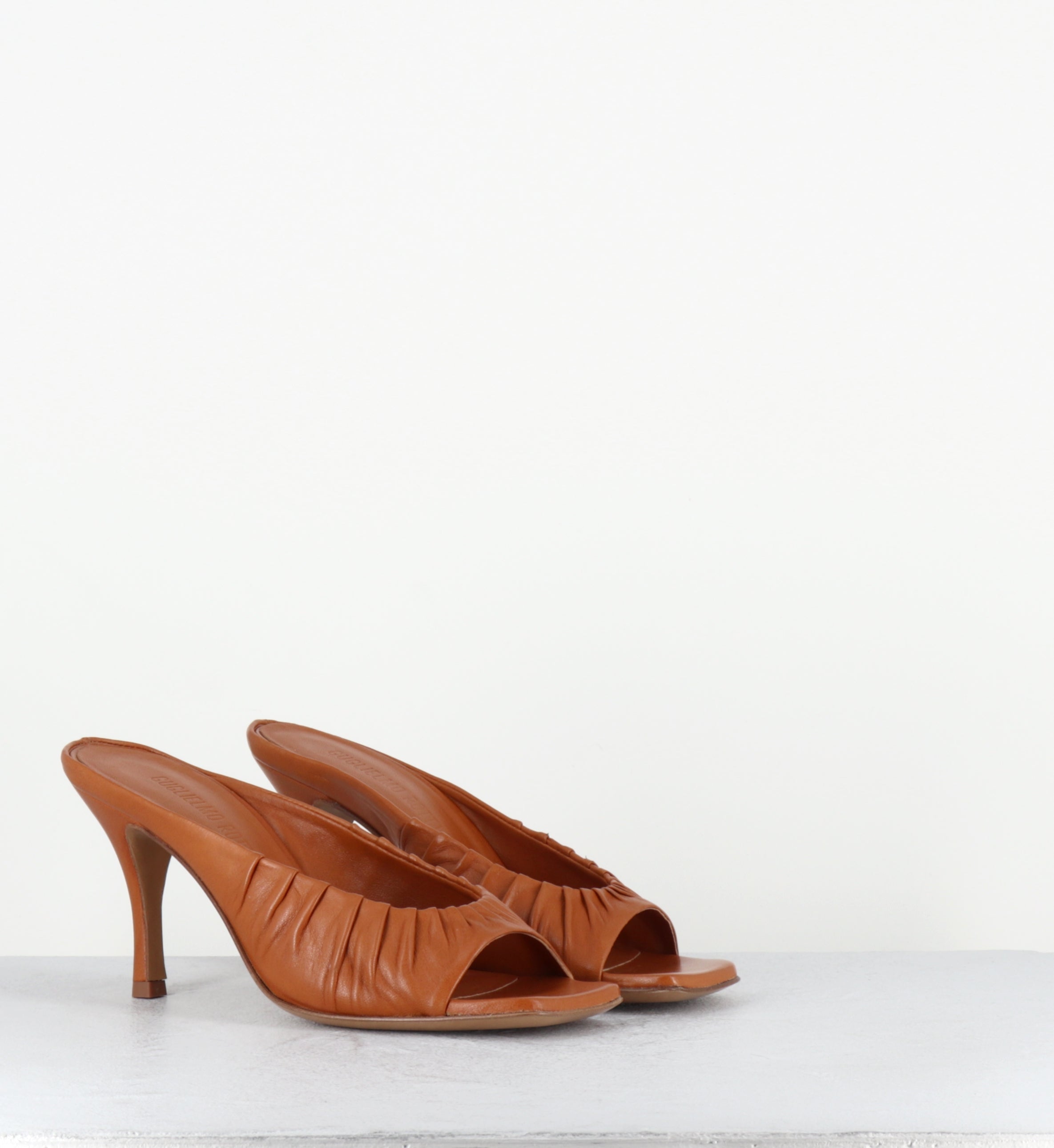 Mules en cuir camel talon haut - ADELISE NAPPA SADDLE