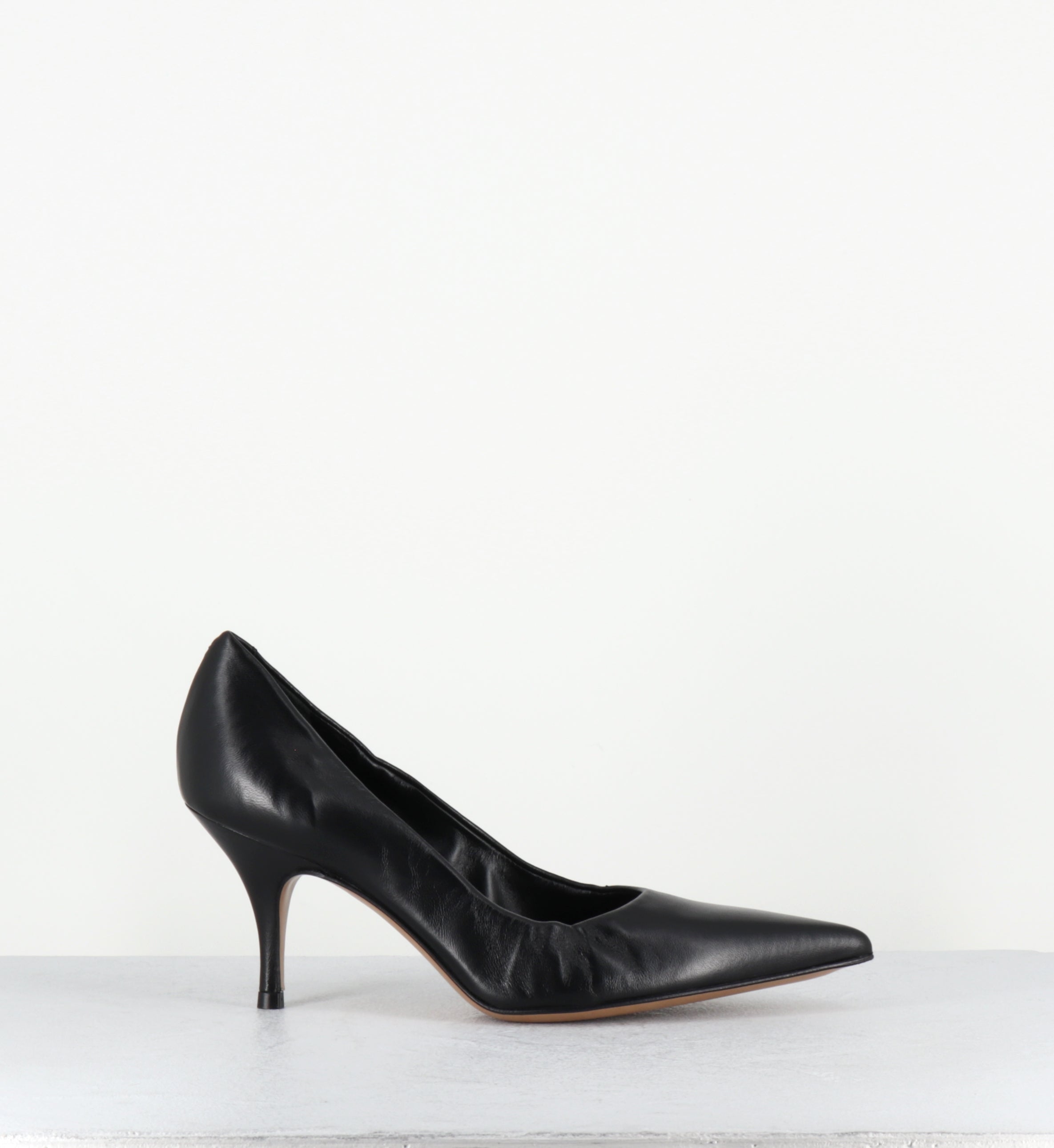 Escarpins en cuir noir pointus - ALESIA NAPPA BLACK