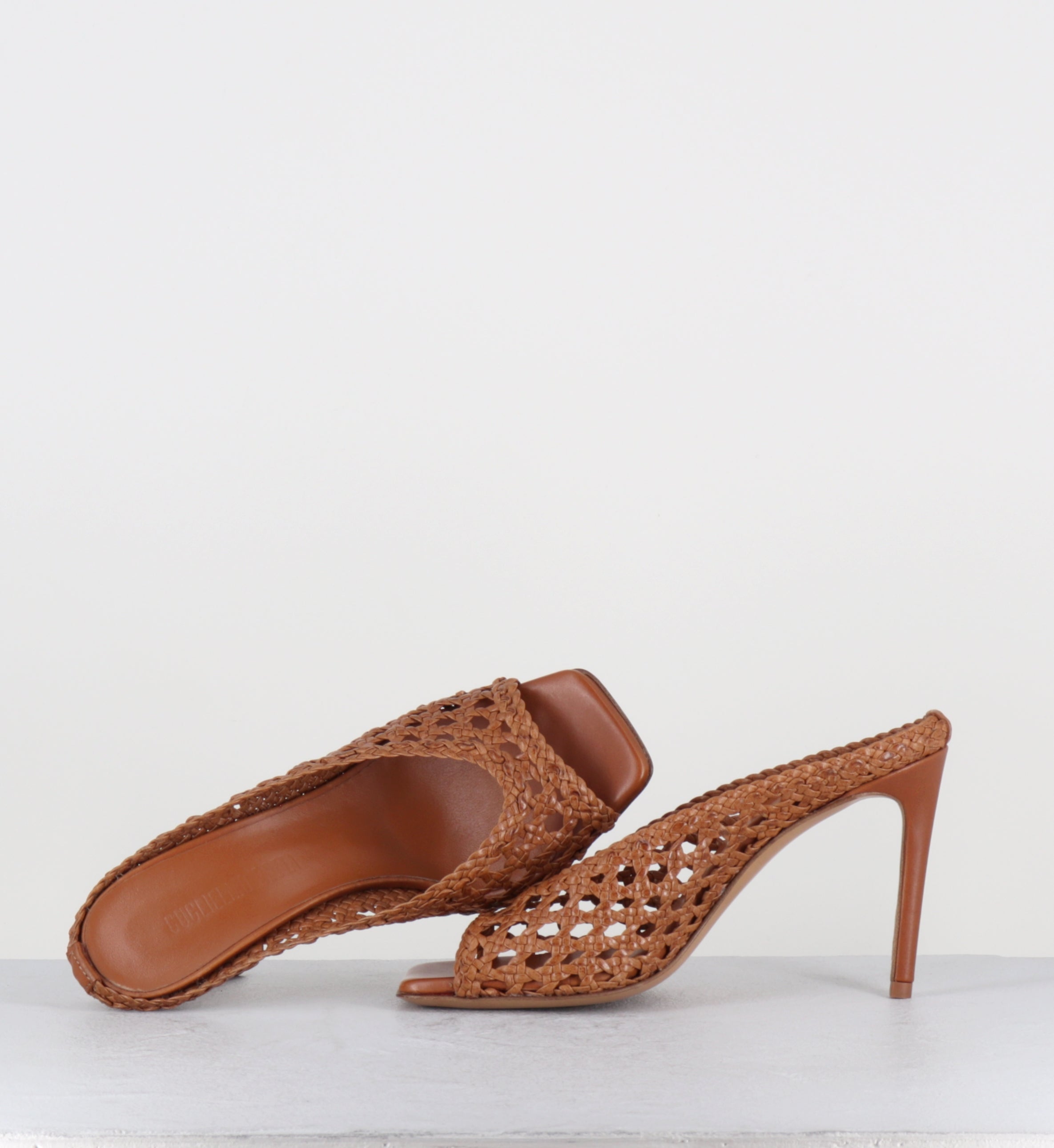 Mules à talon haut en cuir tressé camel - FEBE REGILLA SADDLE