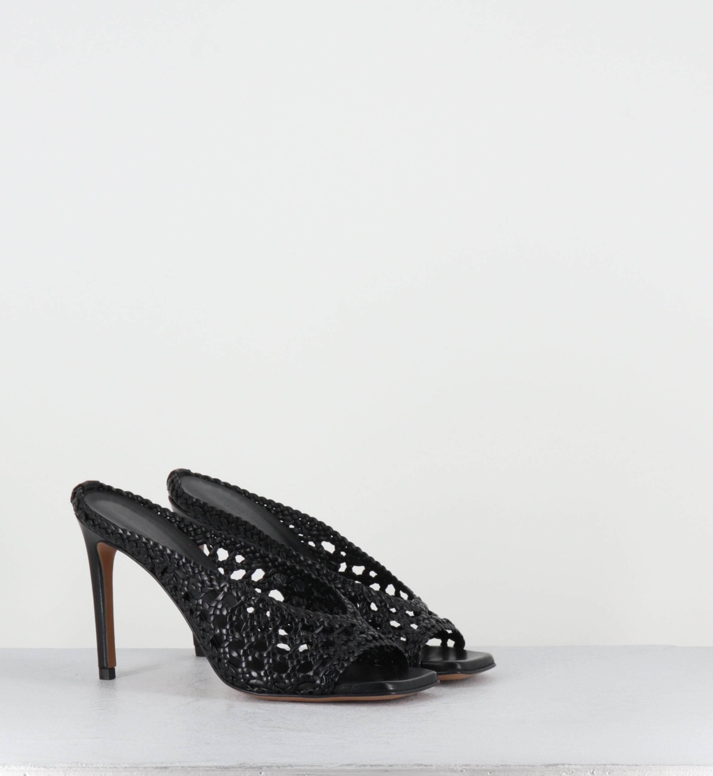 Mules à talon haut en cuir tressé noir - FEBE REGILLA BLACK