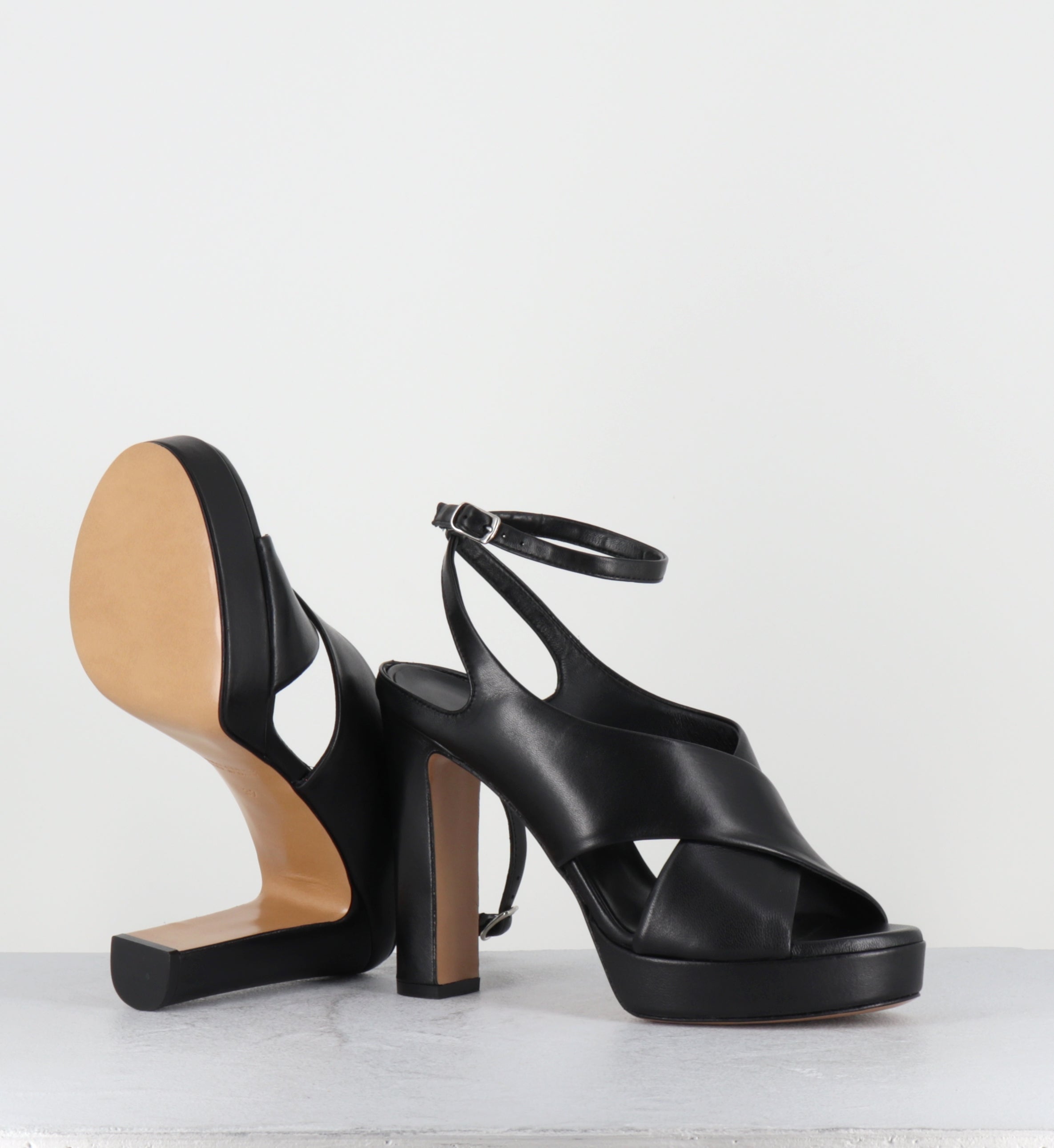 Sandales à plateforme en cuir noir talon haut - GWENY NAPPA BLACK