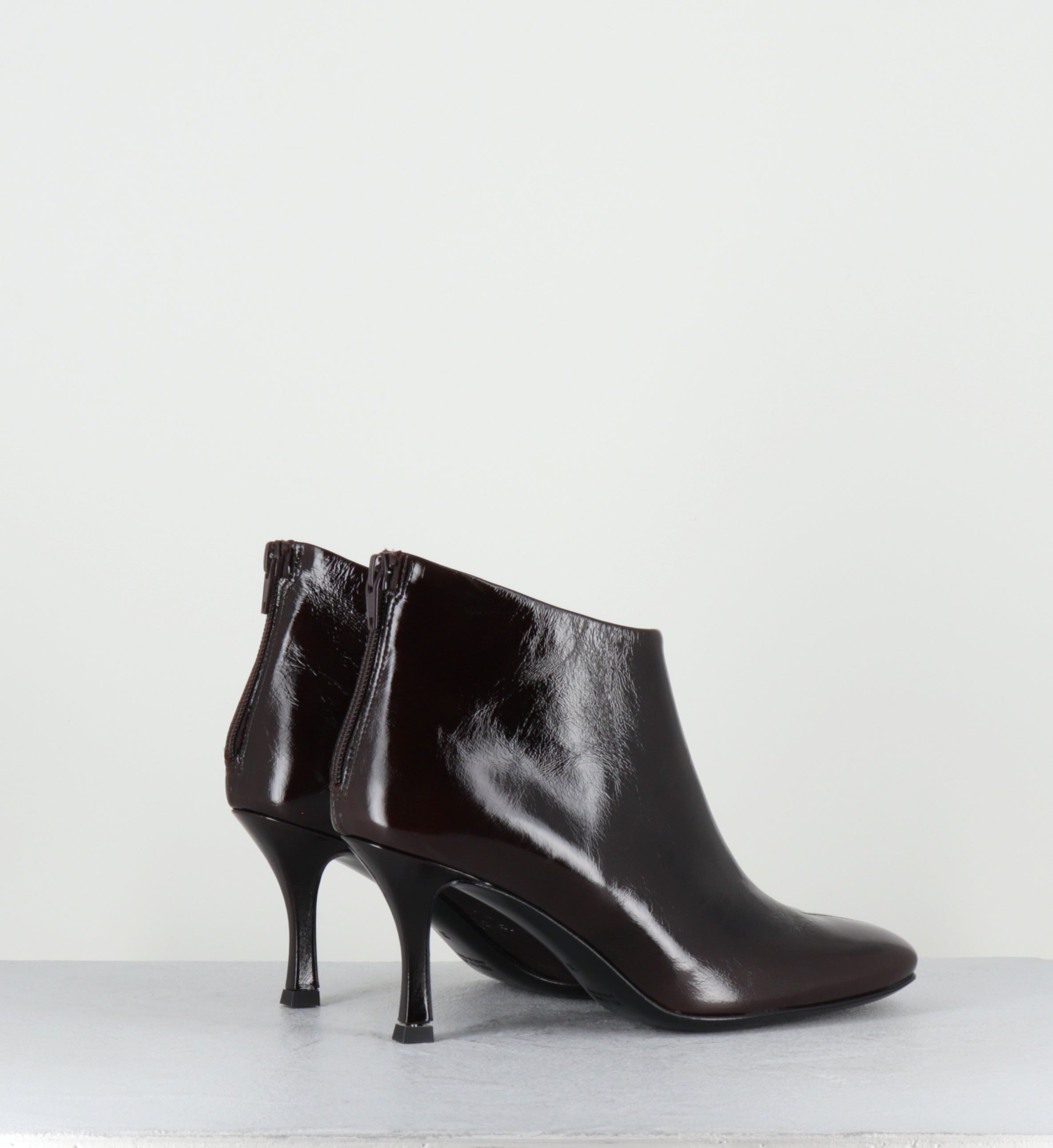 Boots coutes à talon en cuir marron - MARVIN CANNES CHOCOLATE