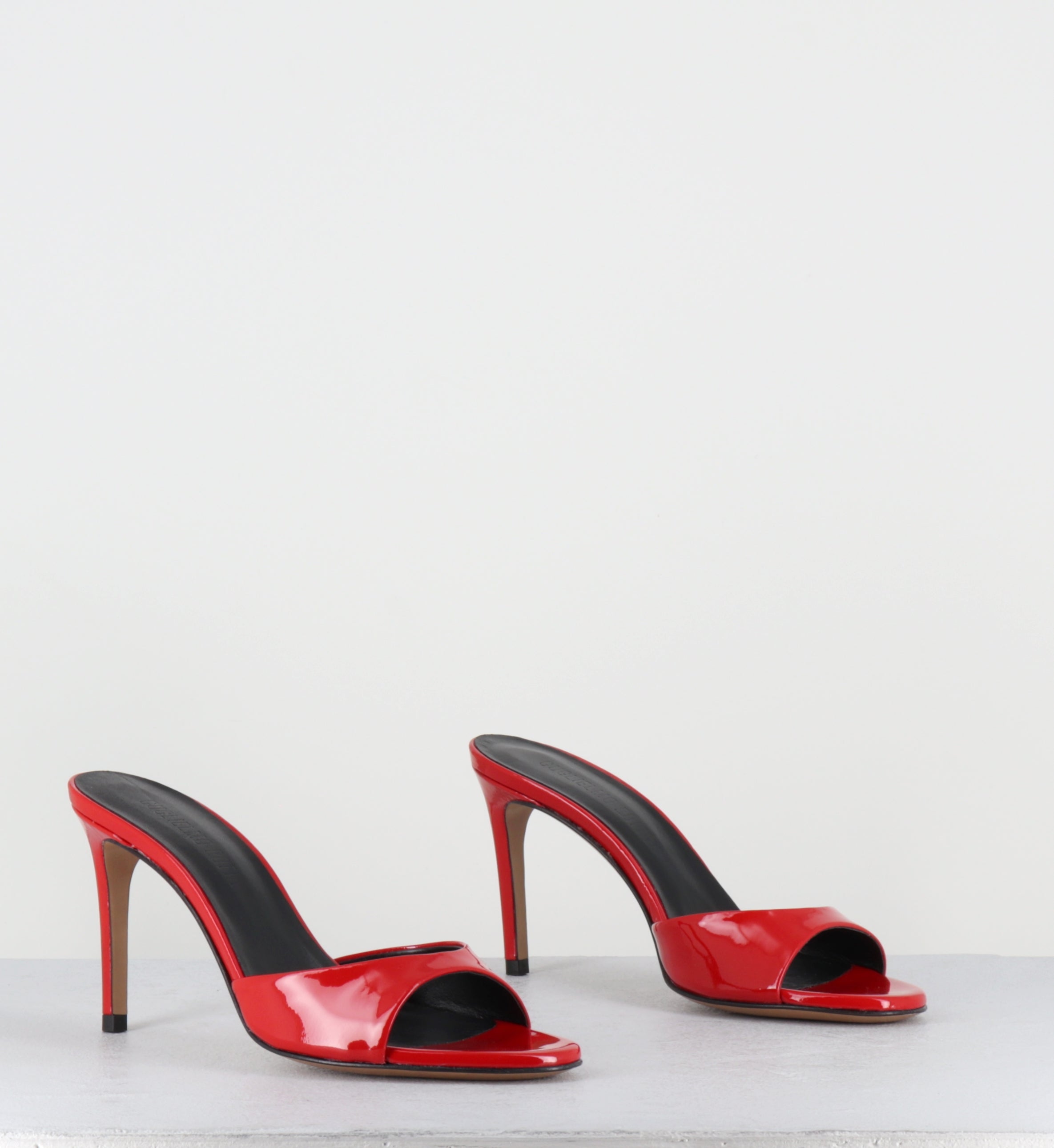 Mules à talon en cuir vernis rouge - MAYLIS VERNICE RED