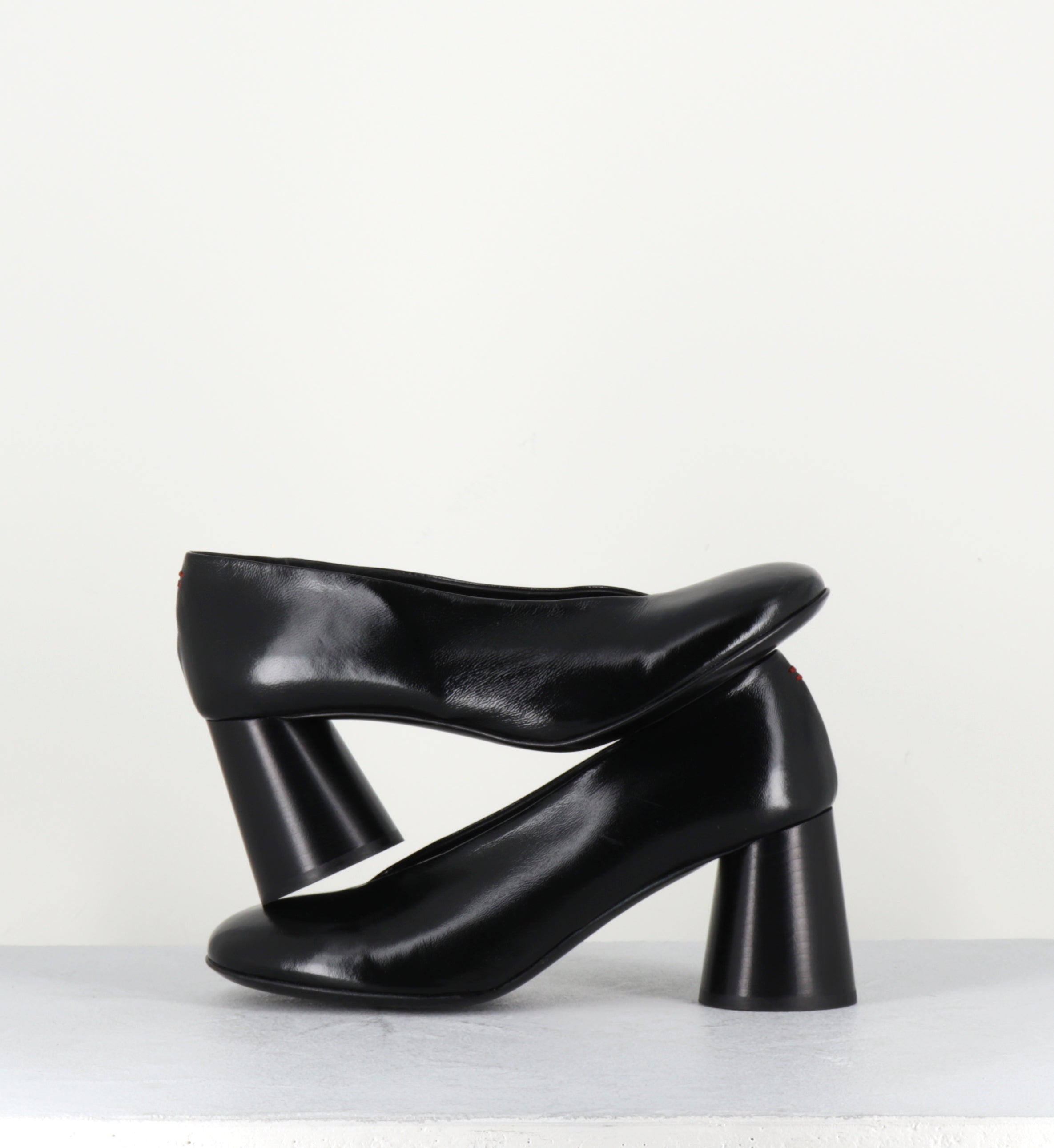 Escarpins en cuir noir à talon haut - ACE01 GLAZE NERO