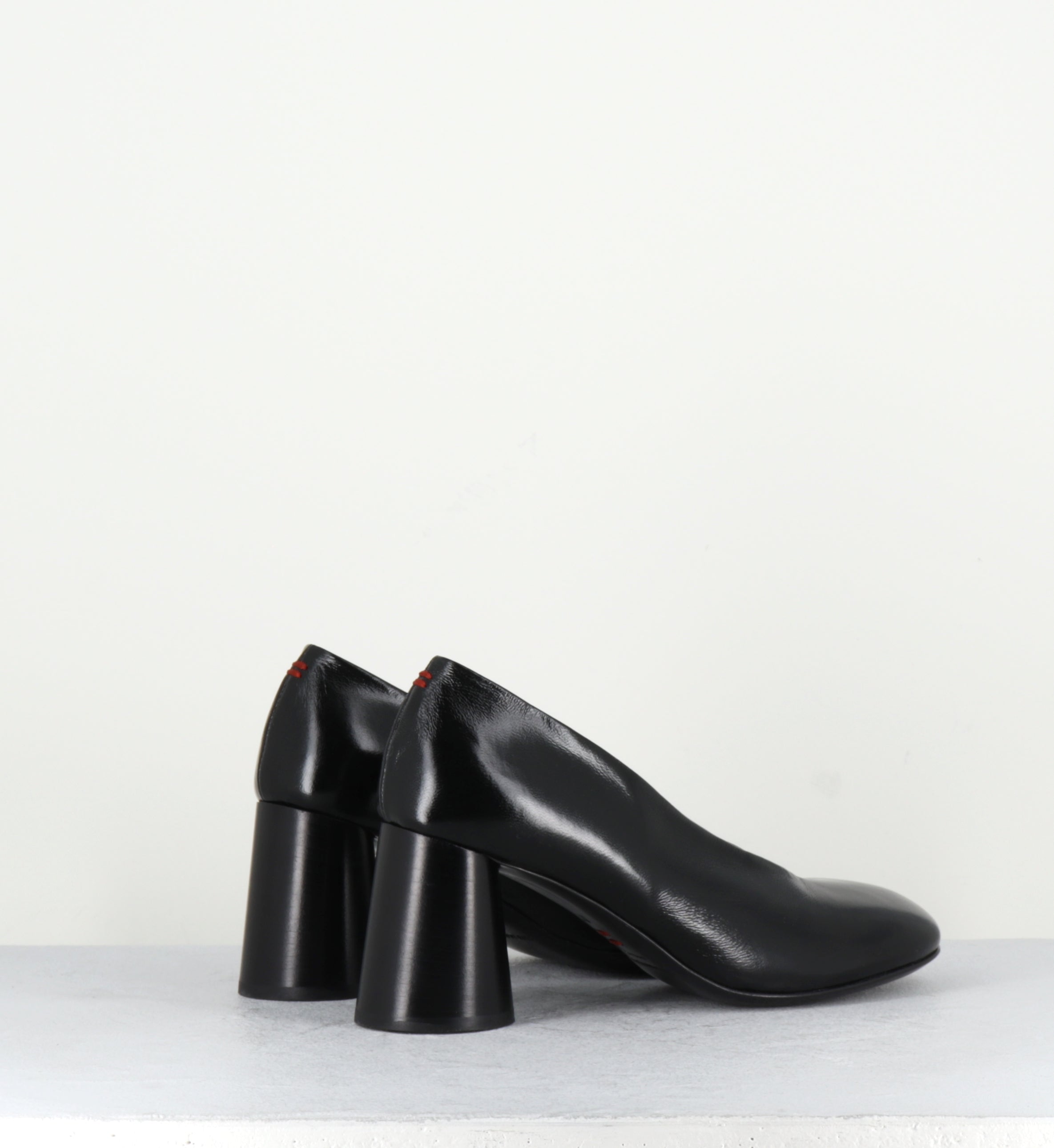 Escarpins en cuir noir à talon haut - ACE01 GLAZE NERO