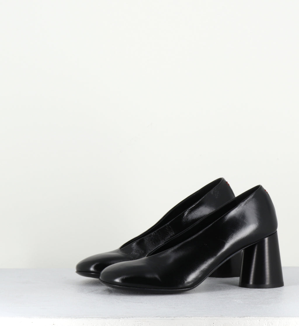 Escarpins en cuir noir à talon haut - ACE01 GLAZE NERO