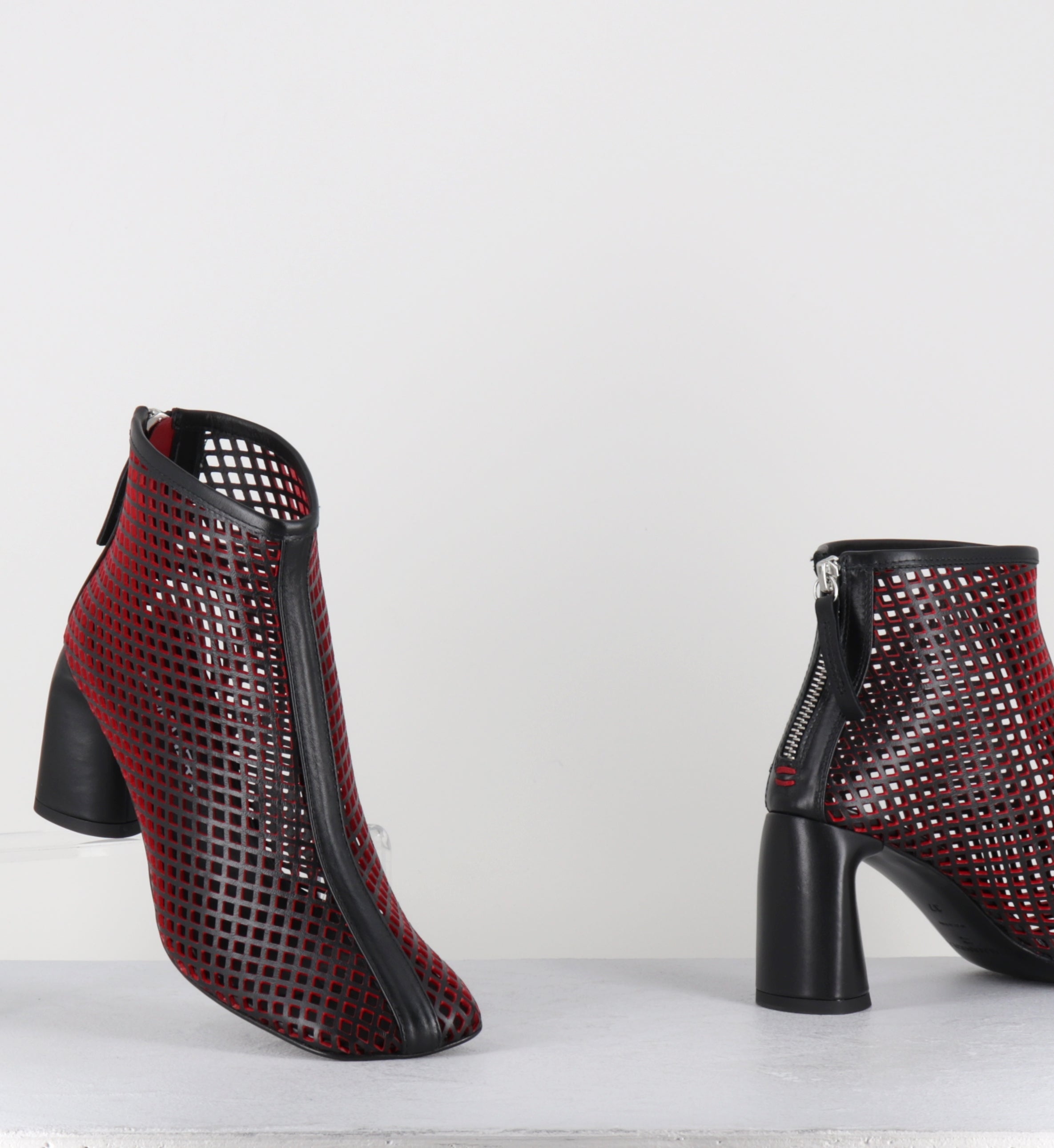 Boots en cuir ajouré noir et rouge - DOTTY06 LASERCUT NERO