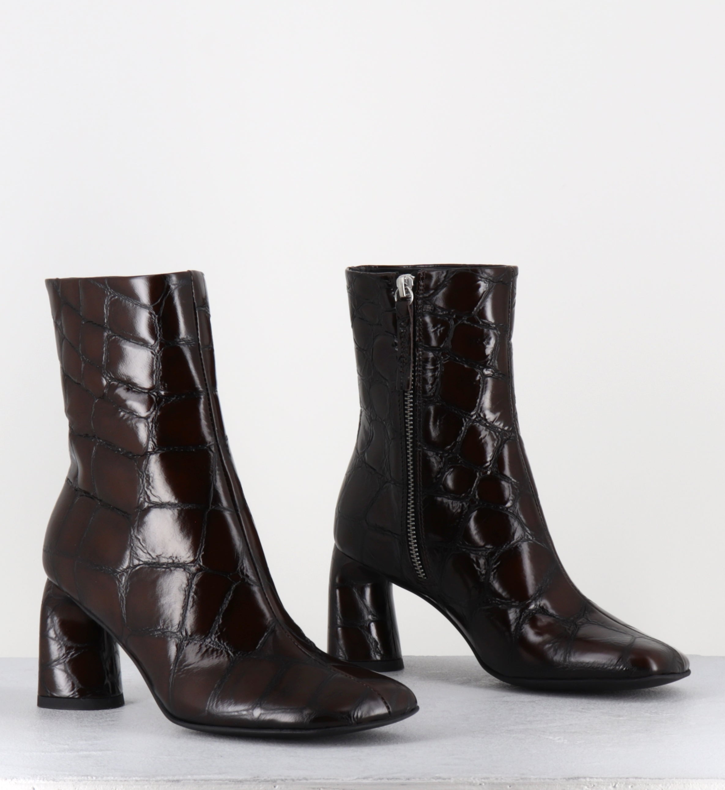 DOTTY16 COCCO T MORO