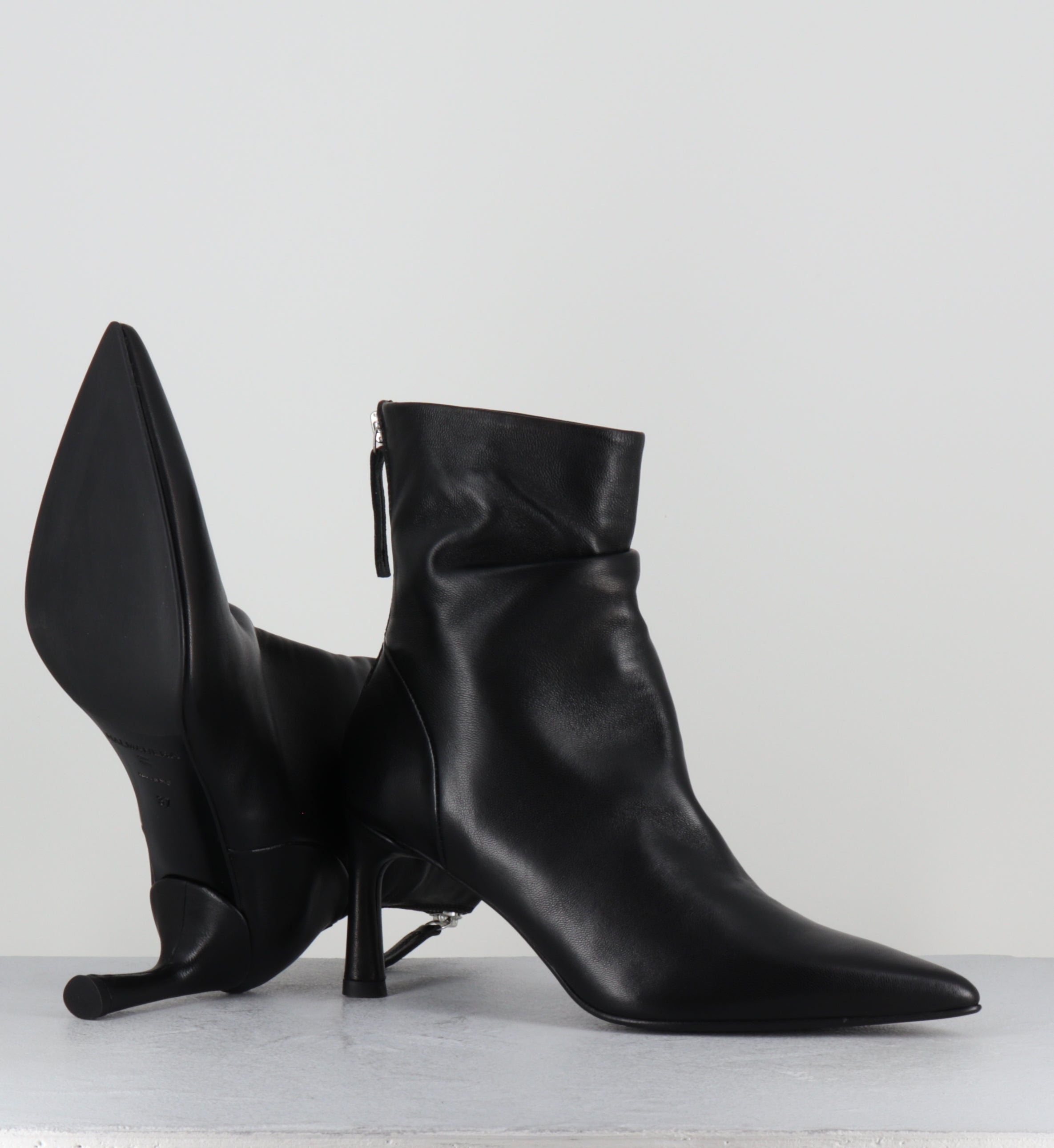 Bottines pointues en cuir noir - JERA26 BARON NERO
