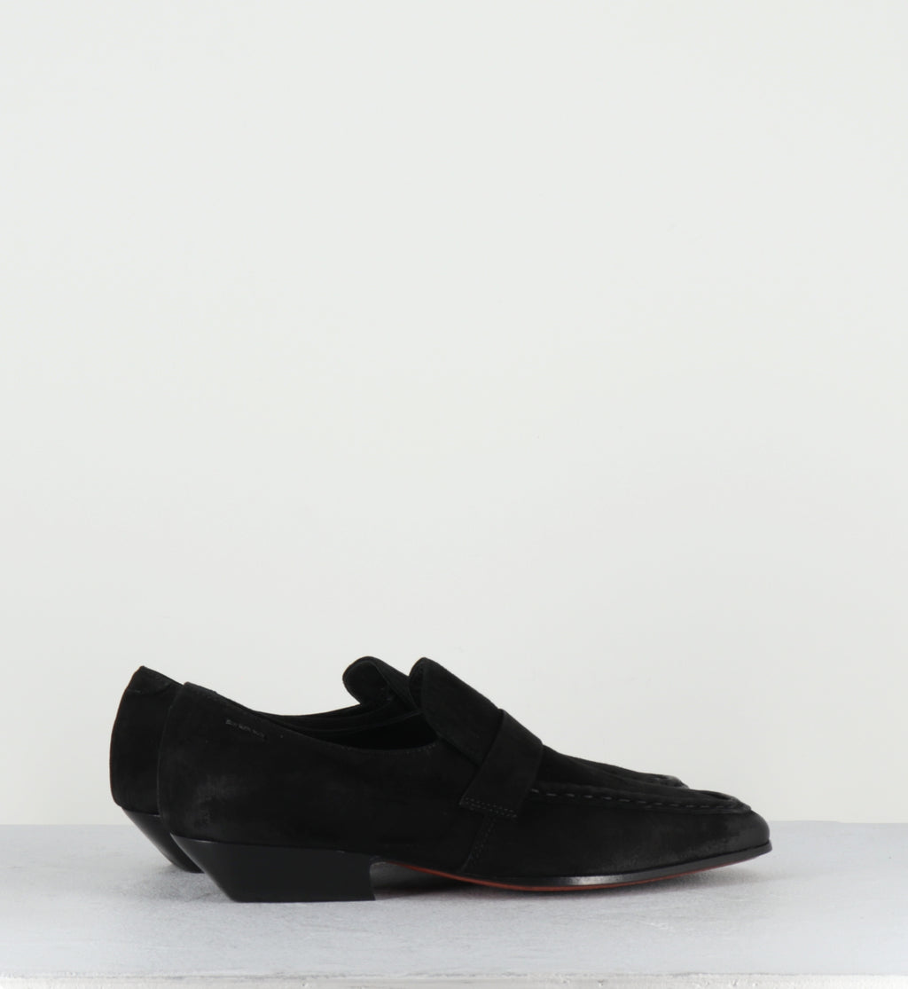 Mocassins daim noir petit talon - 62270 QUEEN NERO