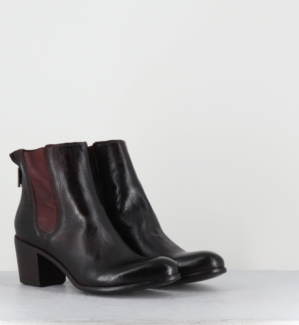 Bottines en cuir prune lavé - BU01A RANCH MOSTO
