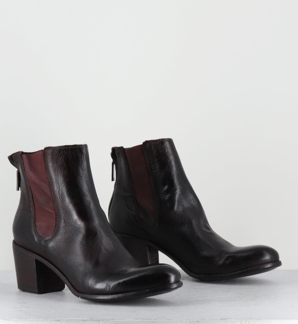 Bottines en cuir prune lavé - BU01A RANCH MOSTO