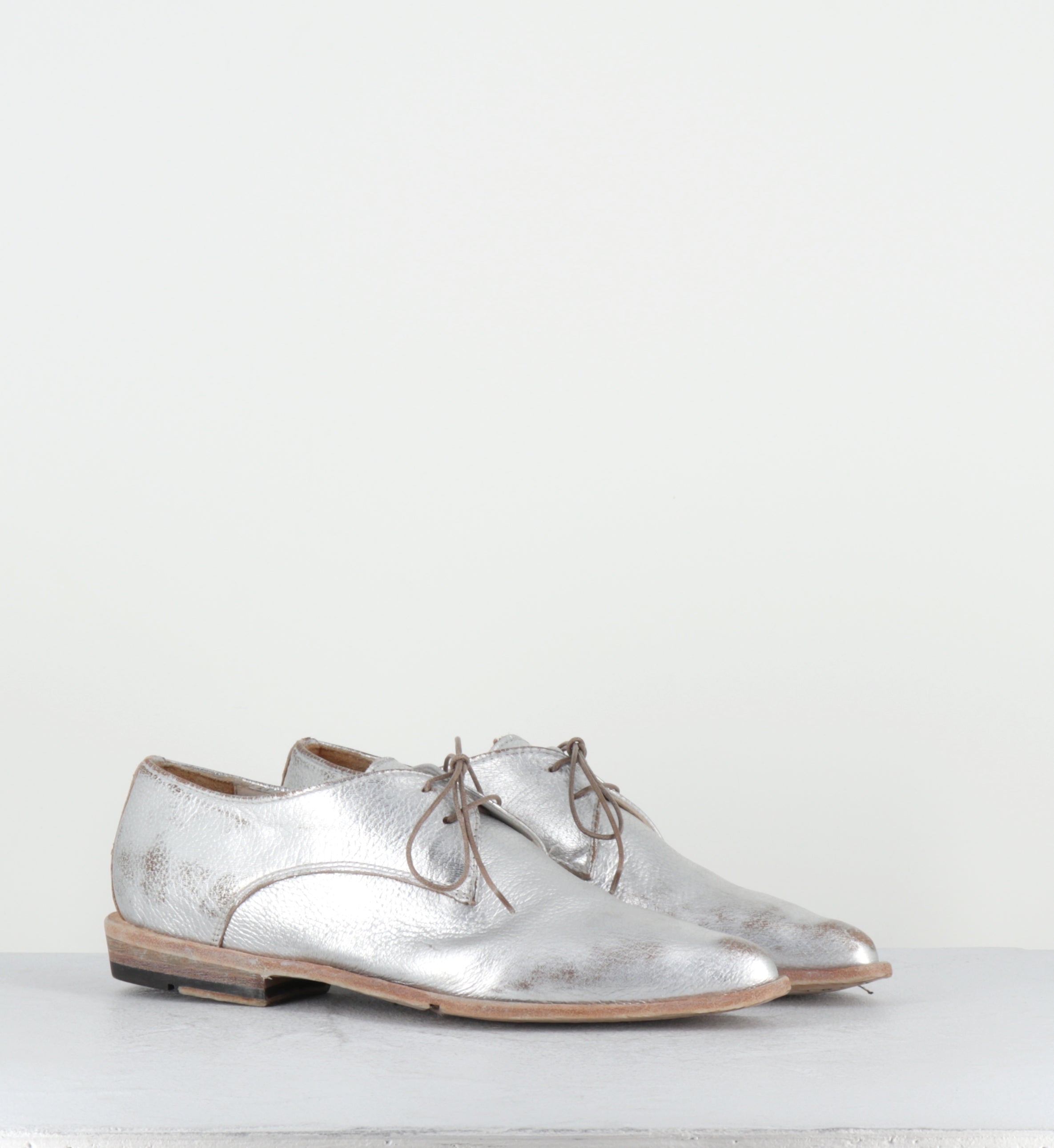 Derby bout pointu cuir argent - DL19A LAM ARGENTO