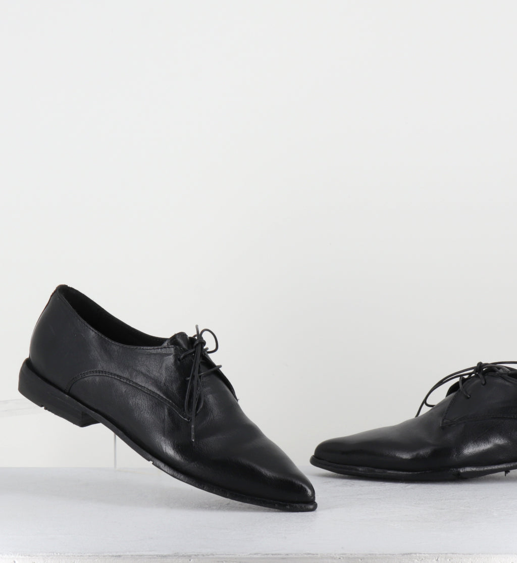 Derby bout pointu cuir noir - DL19A RANCH NERO