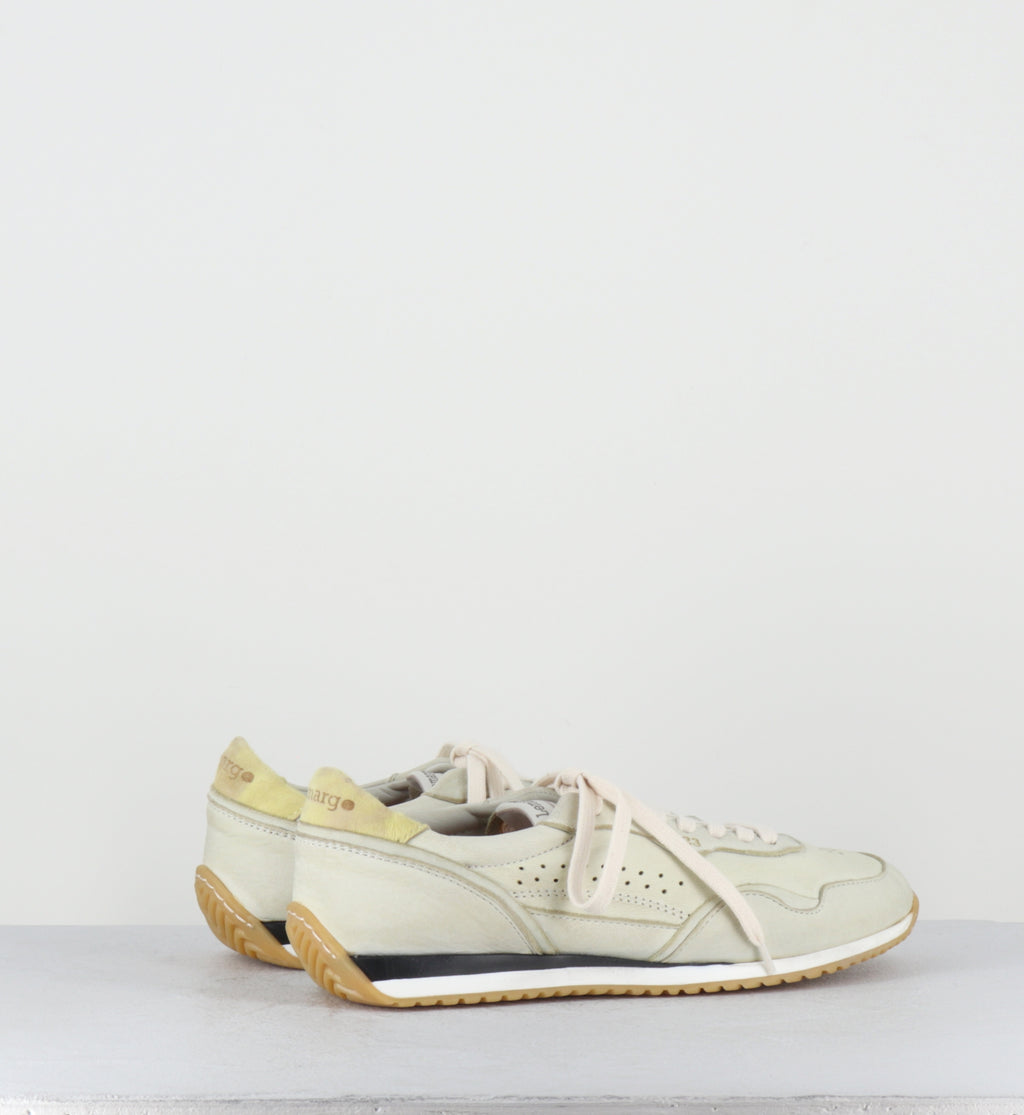 Sneakers en cuir crème - 1B01B CERVO POLENTA