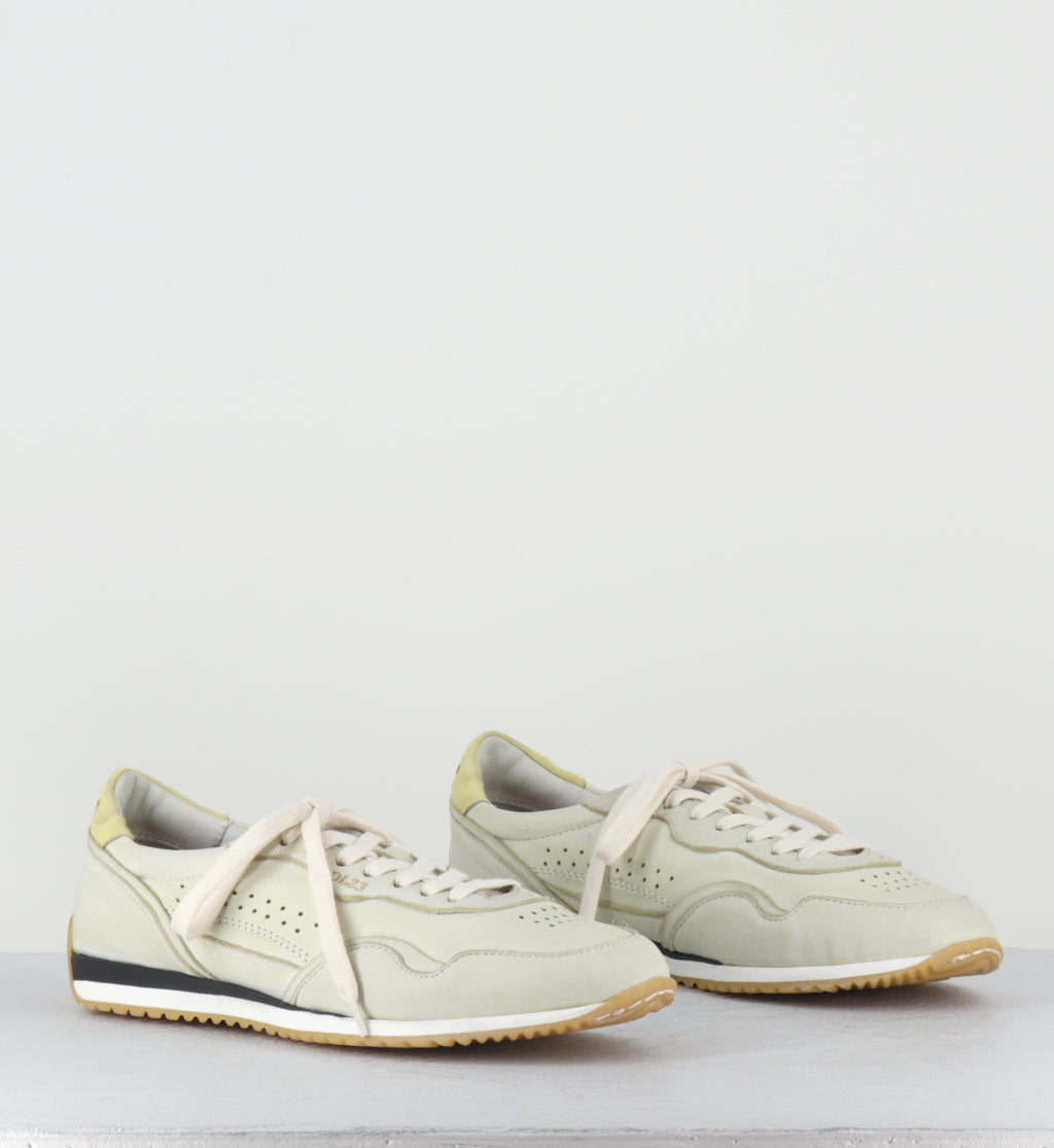 Sneakers en cuir crème - 1B01B CERVO POLENTA