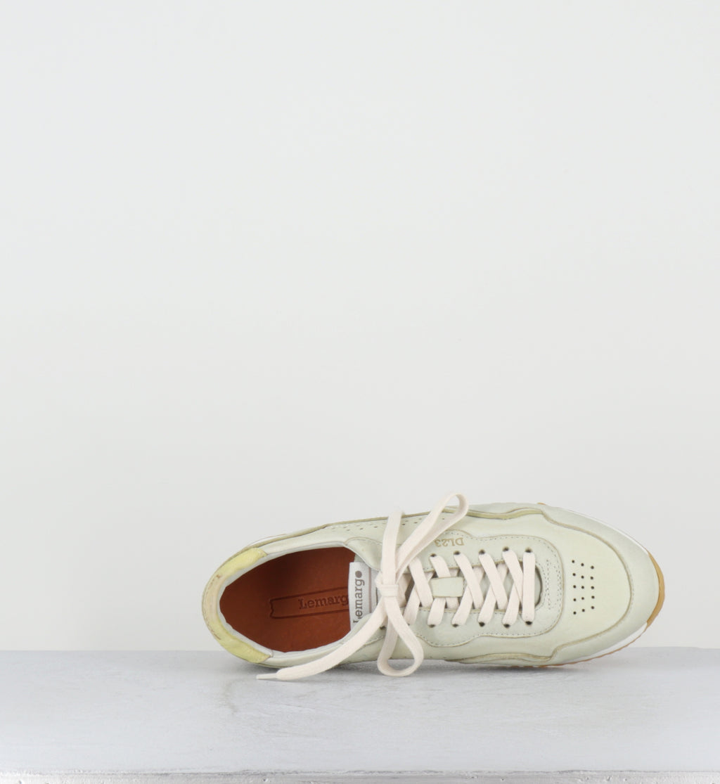 Sneakers en cuir crème - 1B01B CERVO POLENTA