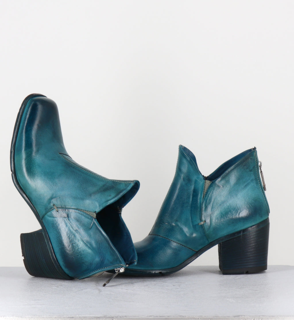 Boots en cuir bleu - O04A RANCH ZAFFIRO