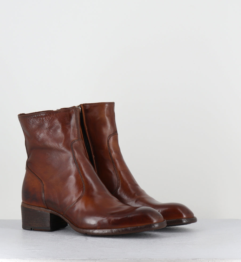 Boots en cuir camel - JO03A DIVER COGNAC