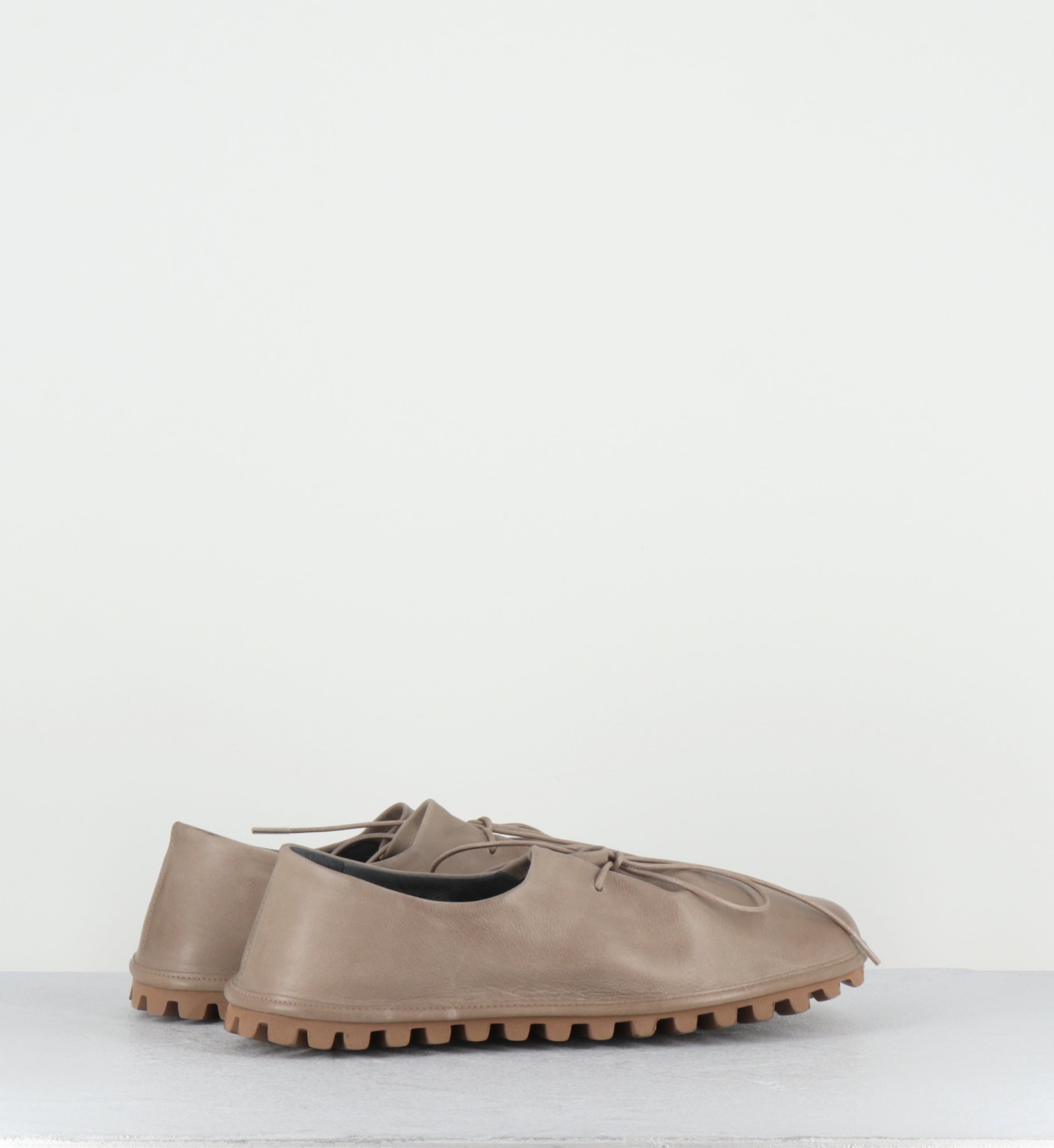 Chaussures à lacets en cuir taupe - 9782 GAS MALTO