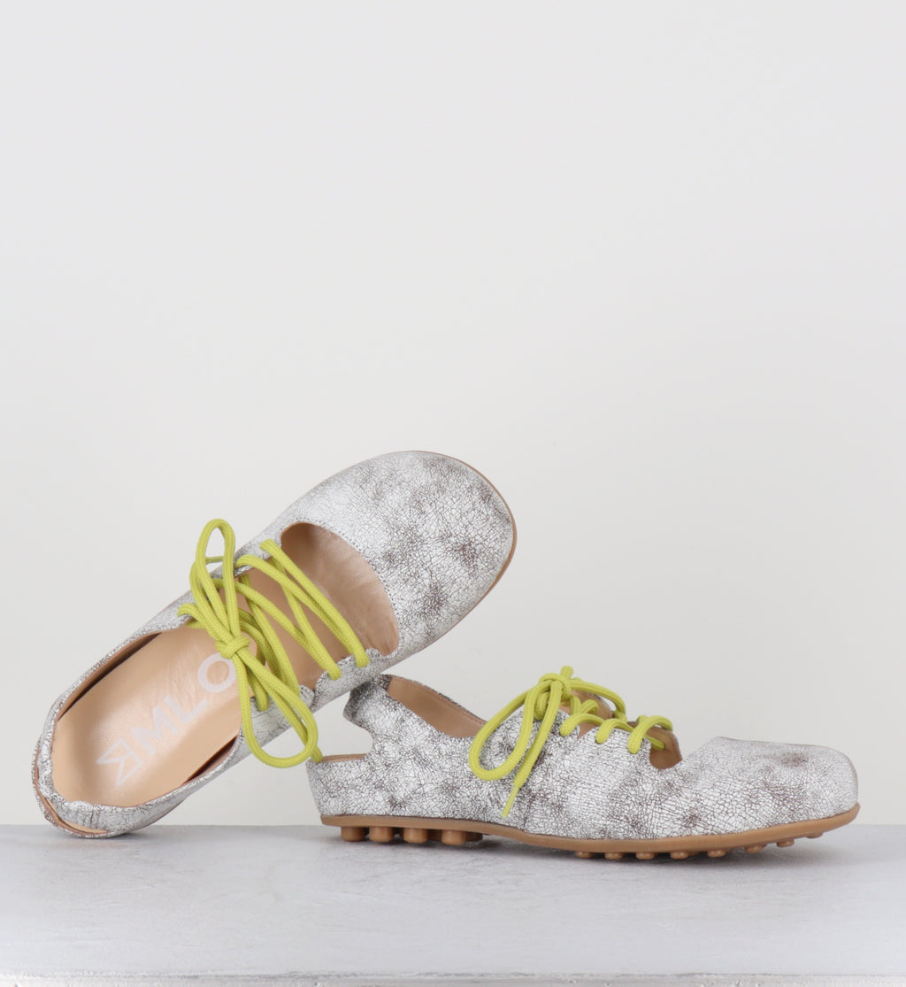 Ballerines en cuir blanc lacet jaune fluo - 10811 SHOE BREAK