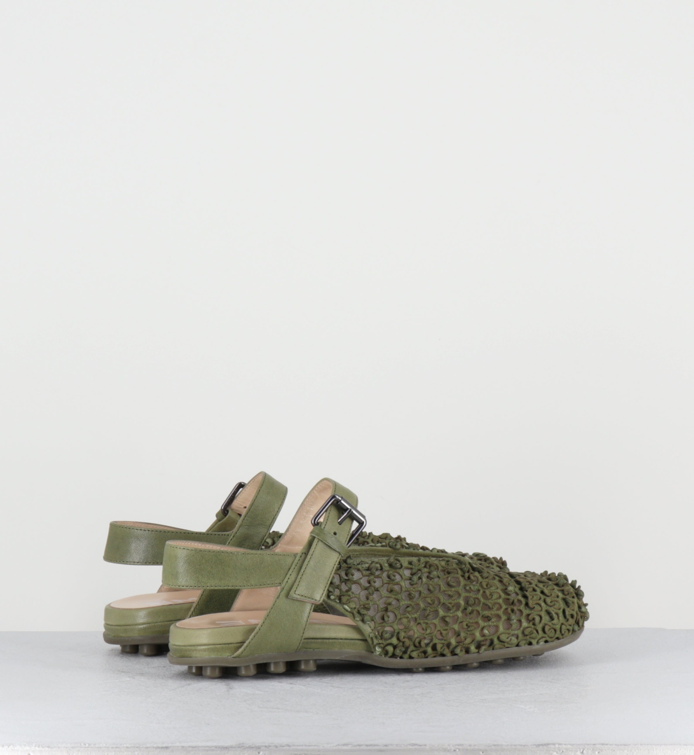 Ballerines en cuir kaki bout large - 10803 MILO PISTACCHIO