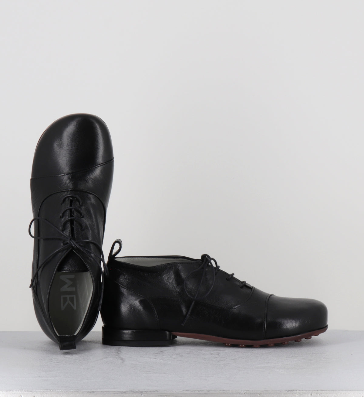 Derby à lacets en cuir noir bout rond - LUX SHOE NERO