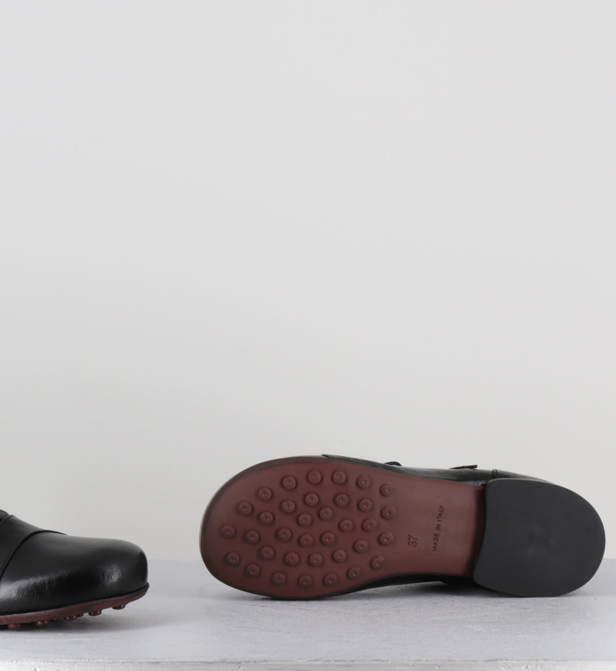 Derby à lacets en cuir noir bout rond - LUX SHOE NERO
