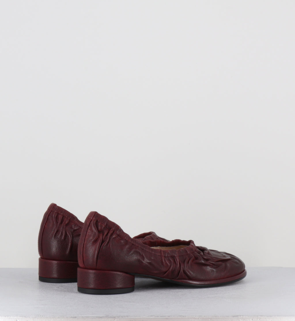 Ballerines cuir bordeaux petit talon - NIKA SHOE MELOGRANO