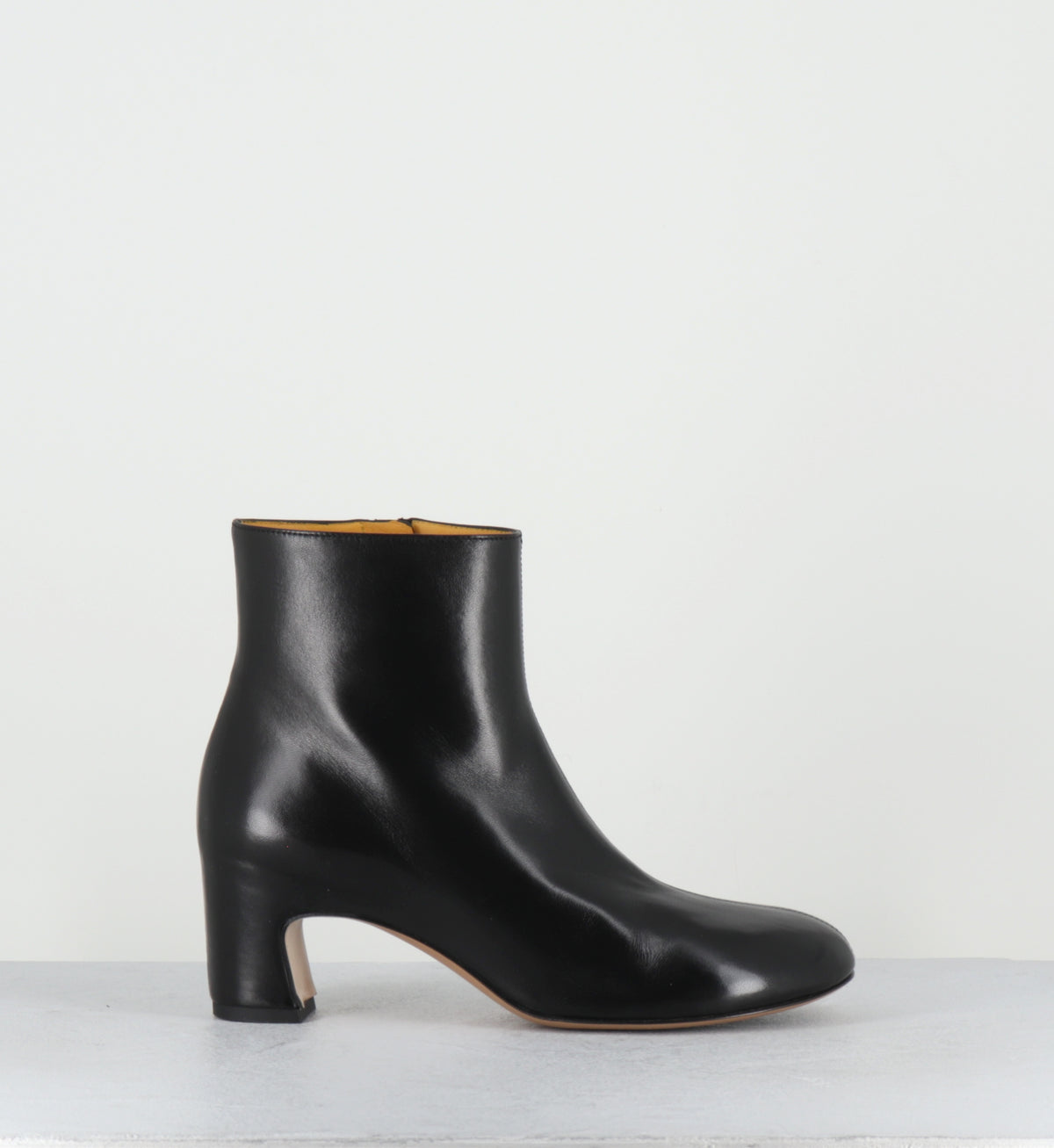 Boots en cuir noir souple à bout rond - A1708 SETA NERO