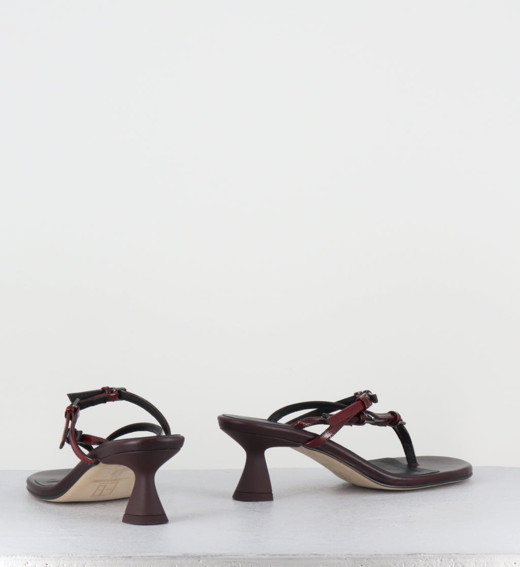 Tongs à talon en cuir bordeaux - ABISAI BURGUNDY SANDALS