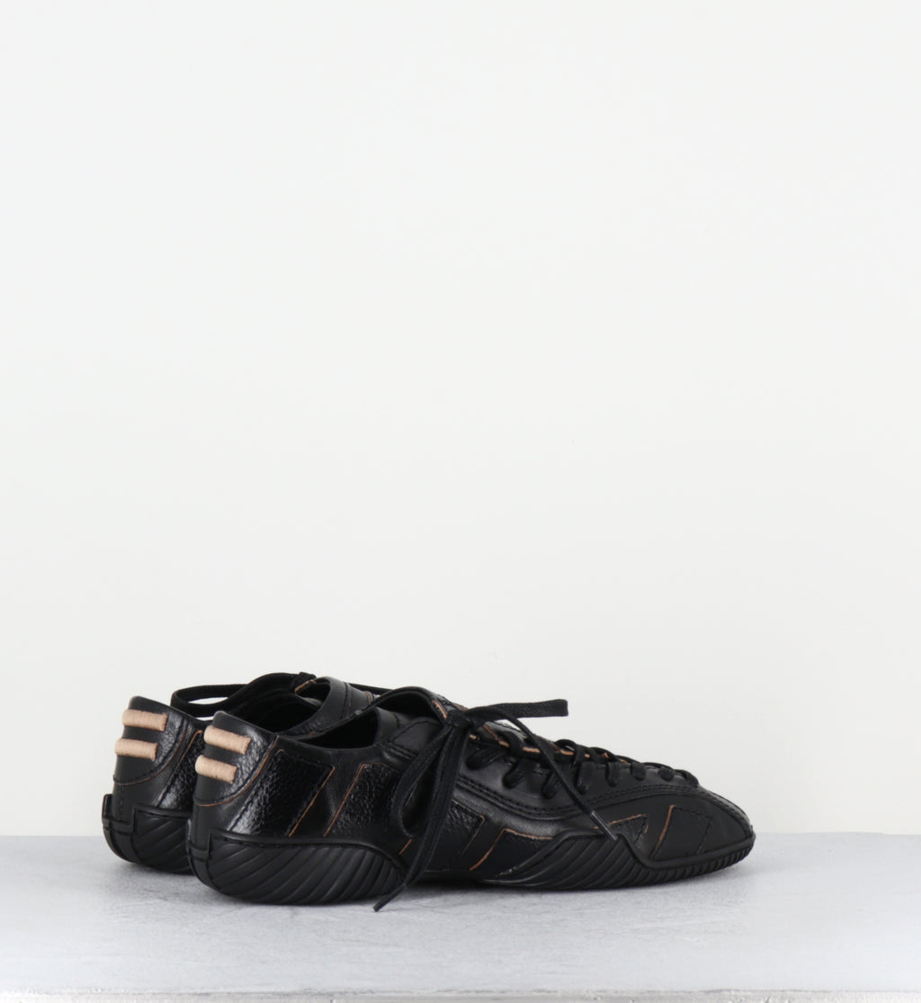 EDYTA BLACK SNEAKERS