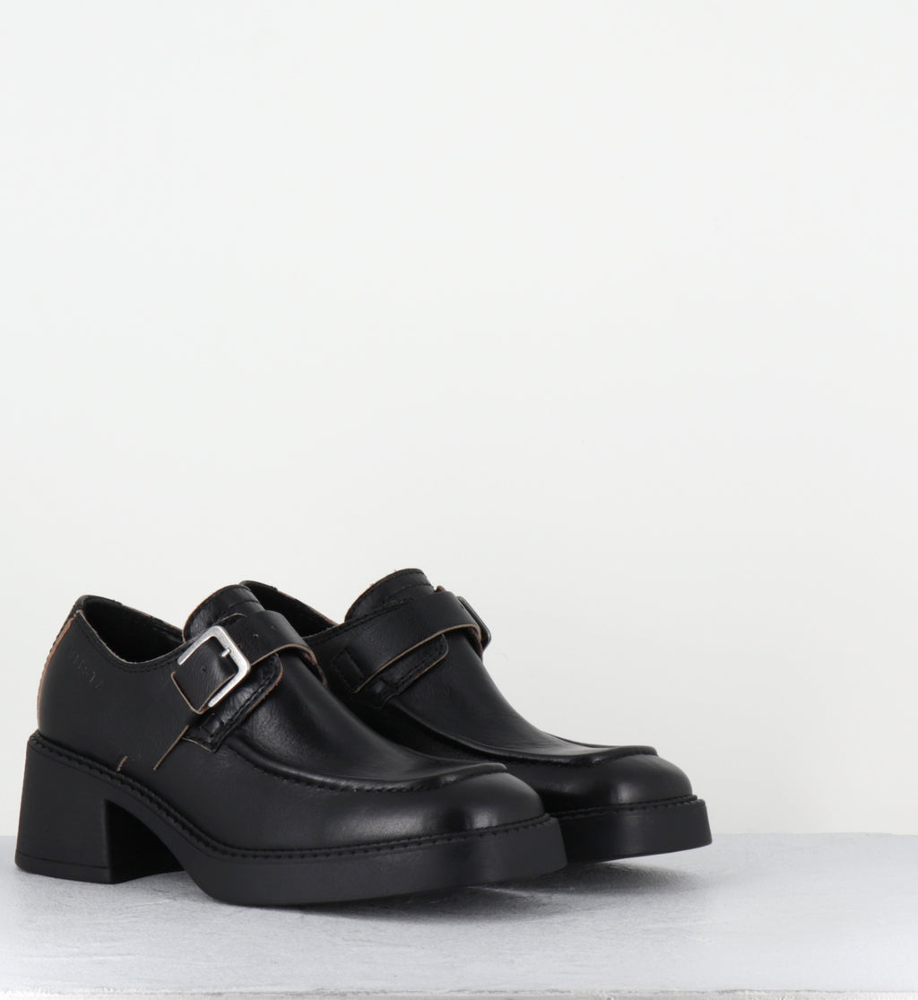 GISELA BLACK BROGUES