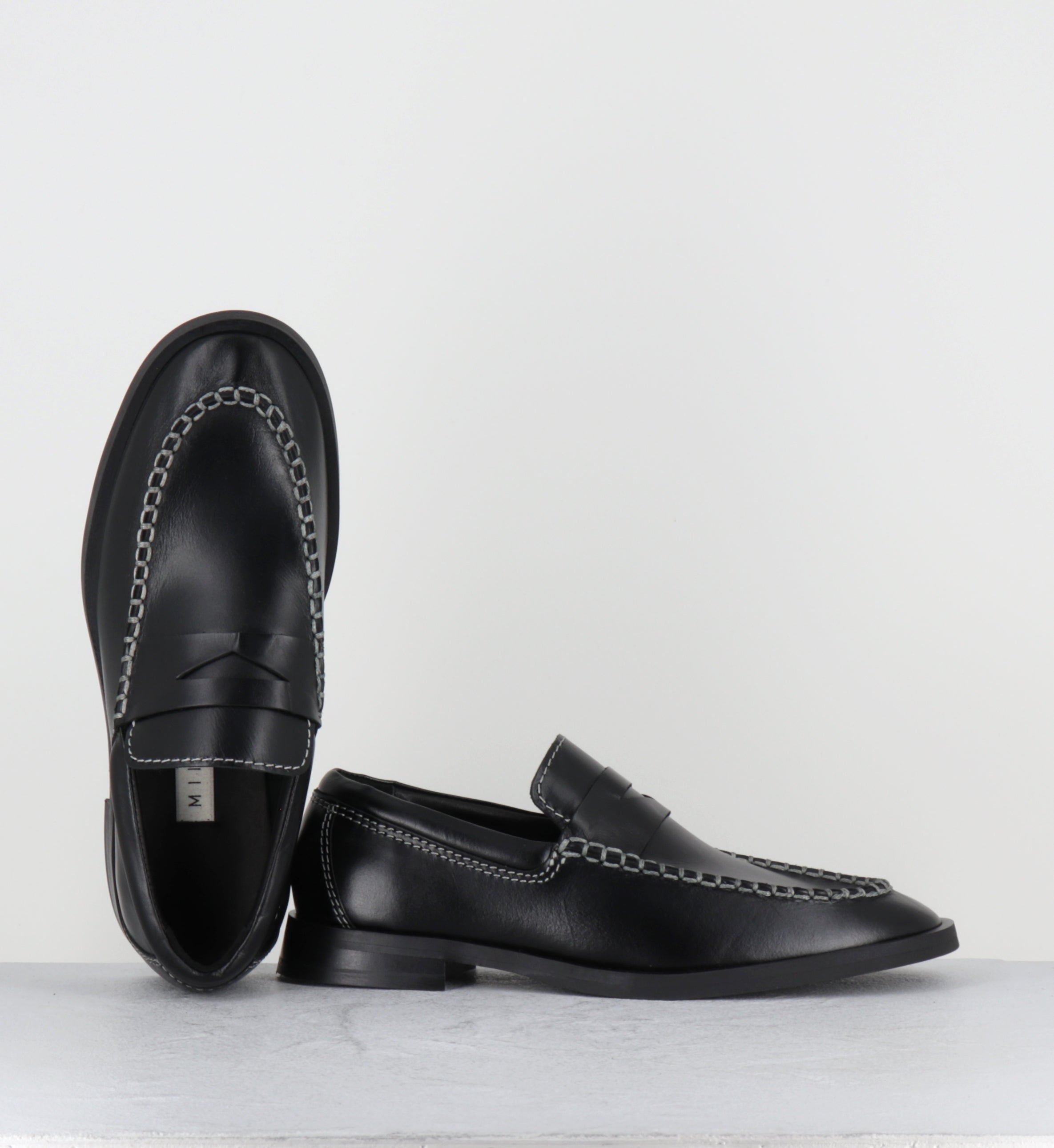 Mocassins en cuir noir - LUCAN BLACK LOAFERS