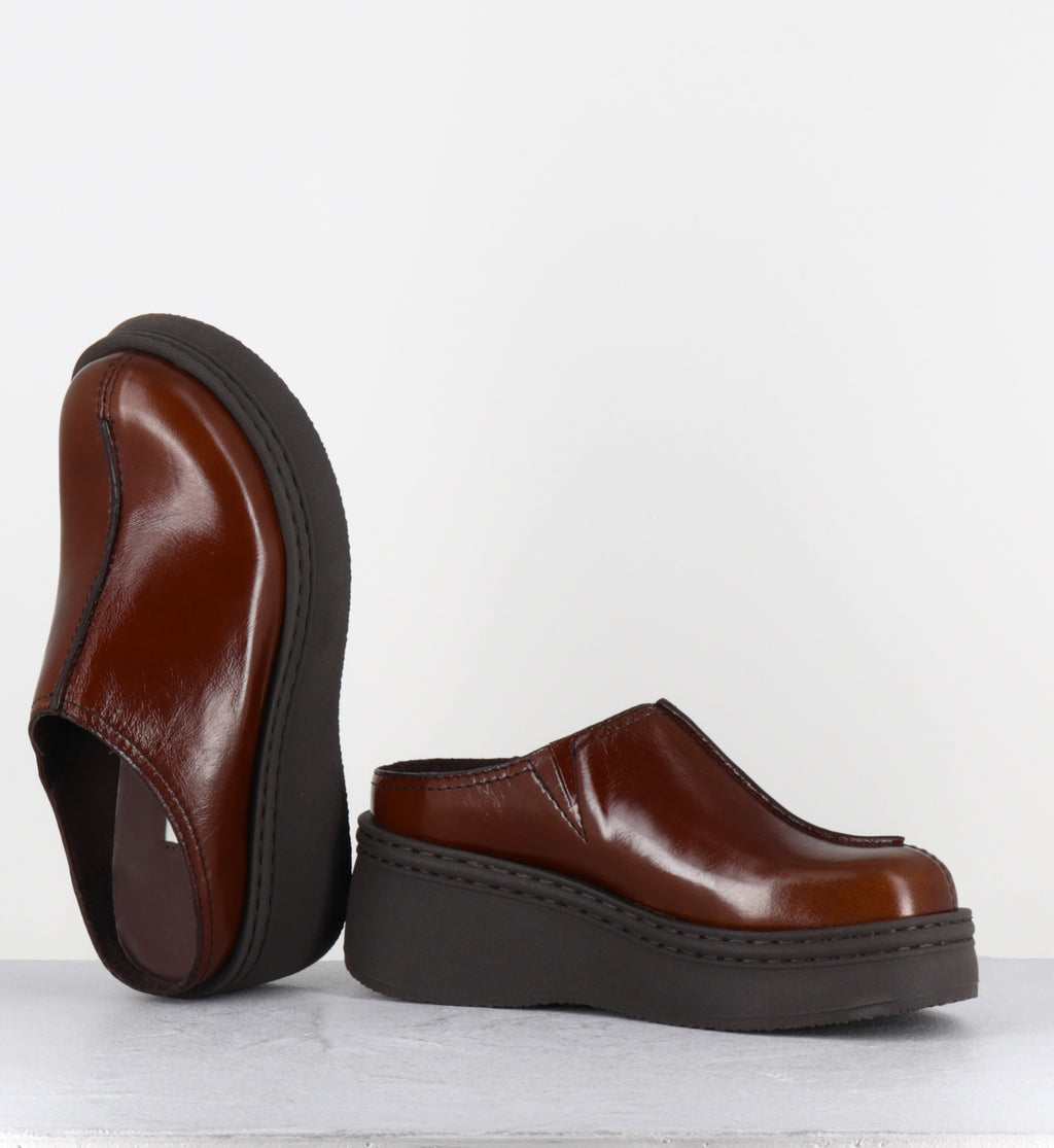 Sabot en cuir marron à plateforme - MEGO DARK BROWN MULES