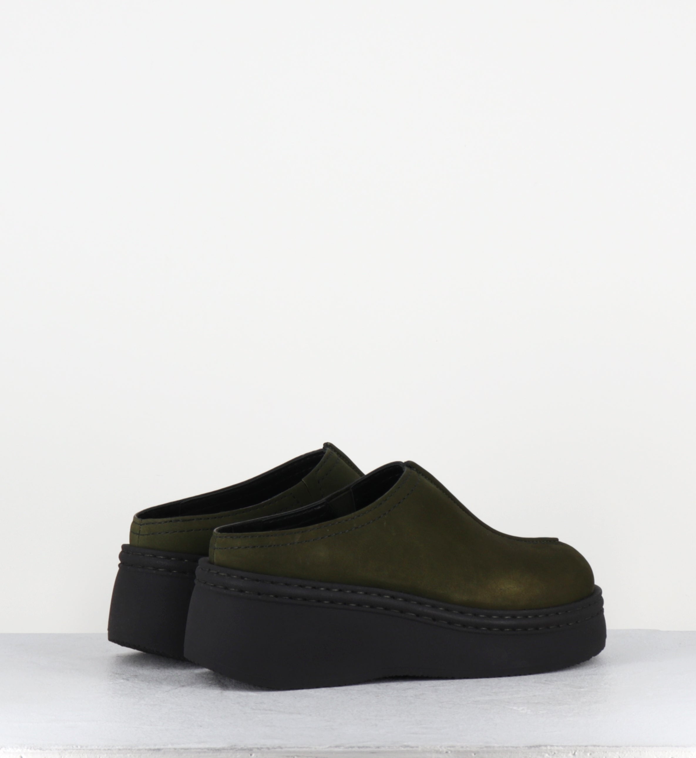 Sabot en daim kaki à plateforme - MEGO KHAKI MULES